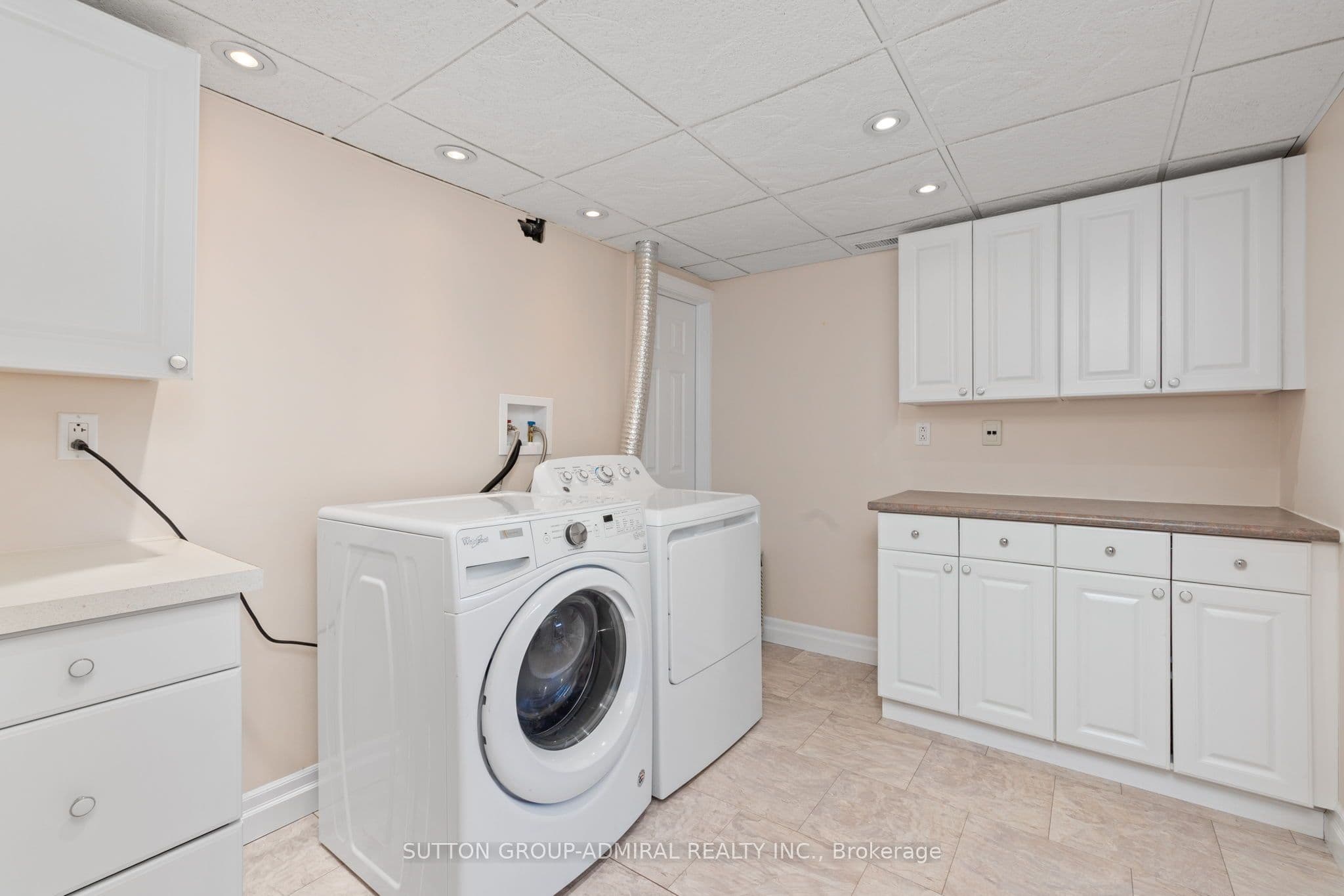 54 Starlight Crescent — photo 39