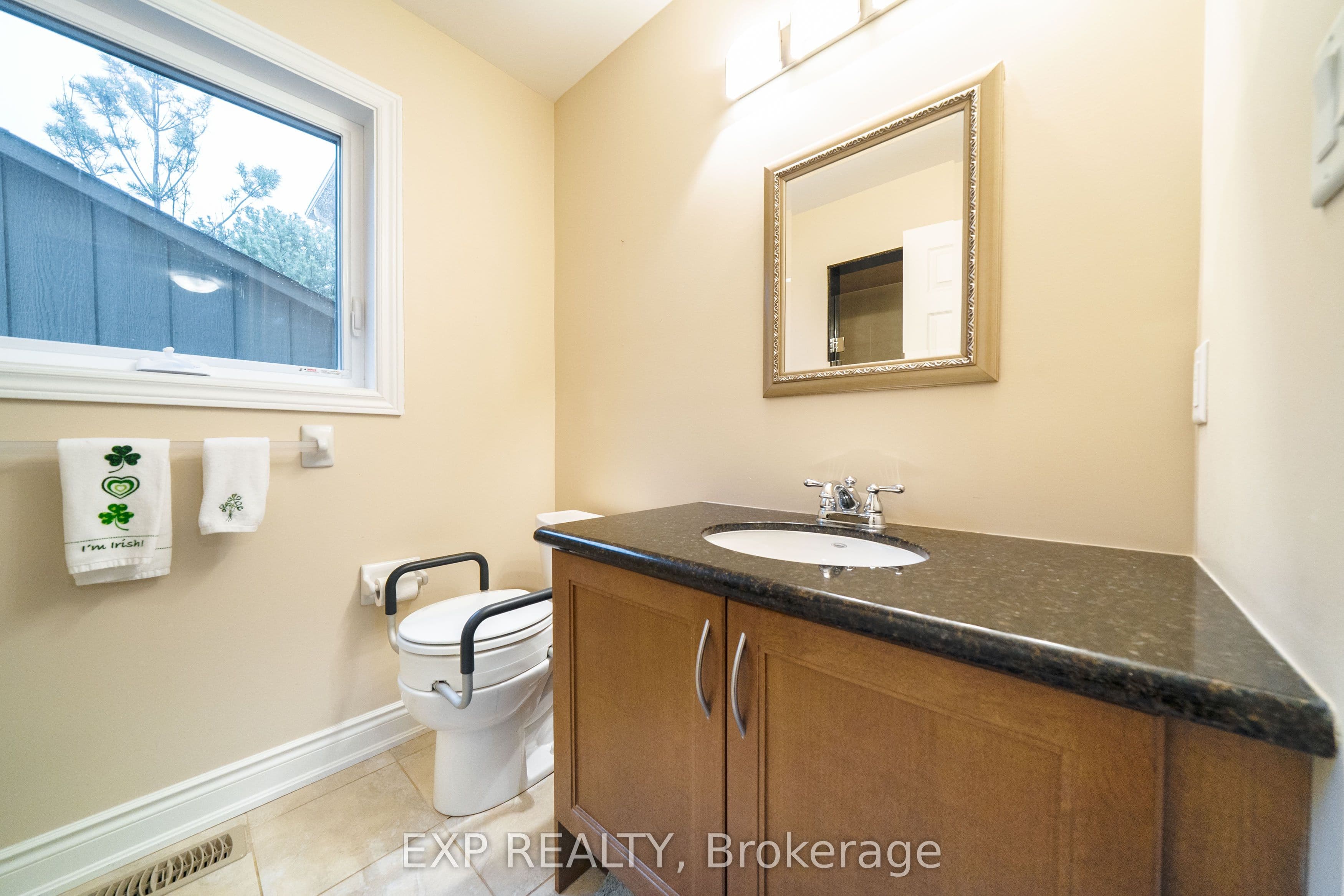 90 Brillinger Street — photo 22