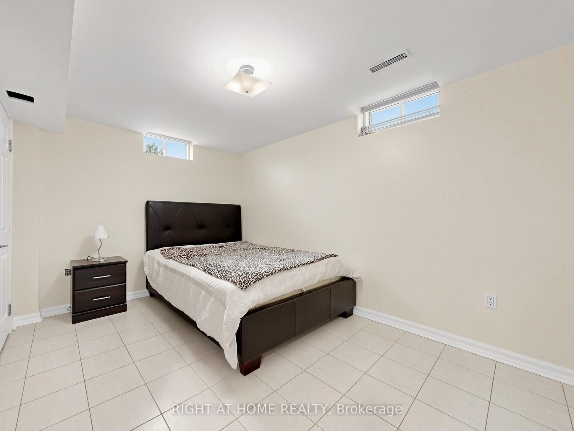 27 Crimson Court — photo 39