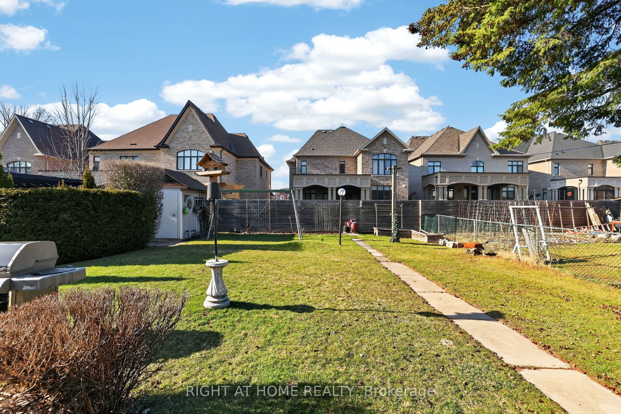 56 Birch Avenue — photo 37
