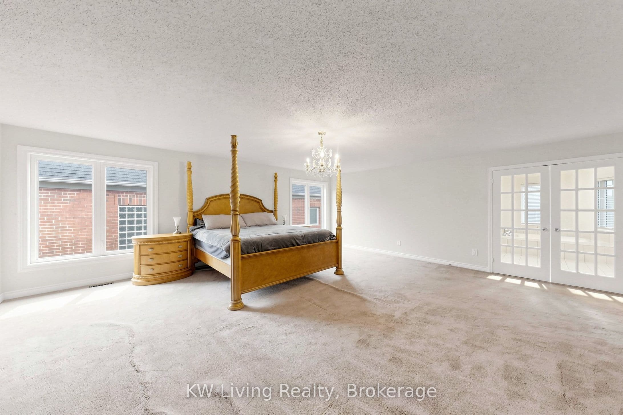 22 Ava Crescent — photo 24