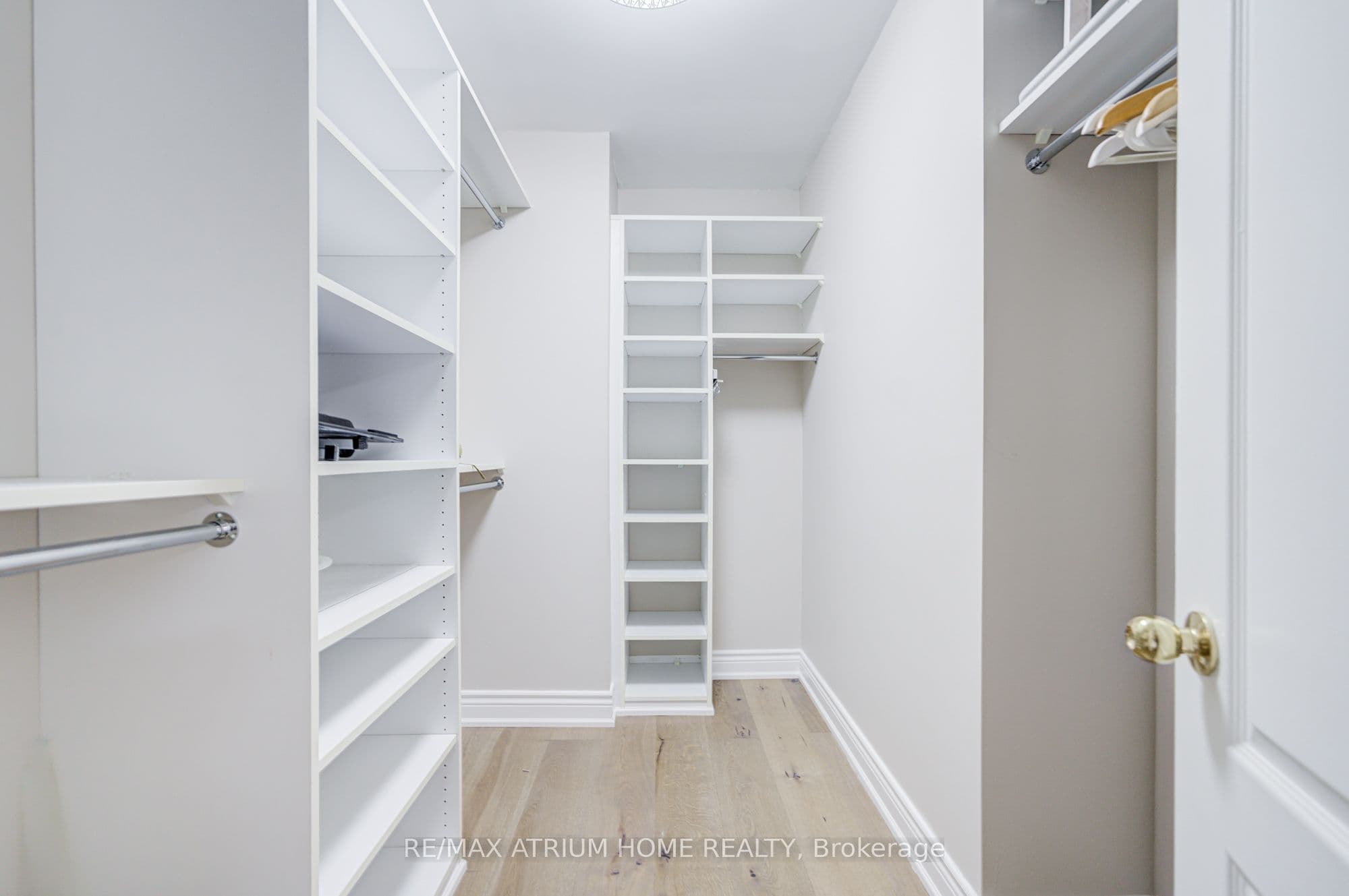 70 Strathearn Avenue — photo 47
