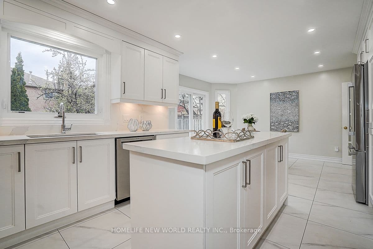 16 Kew Gdns N/A — photo 34
