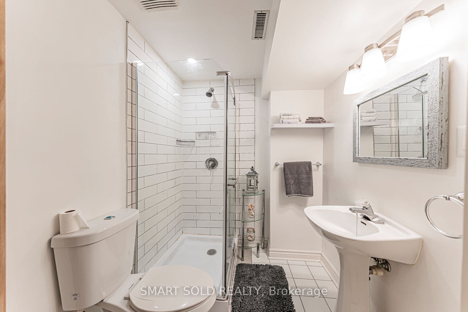 28 Westminster Drive — photo 35