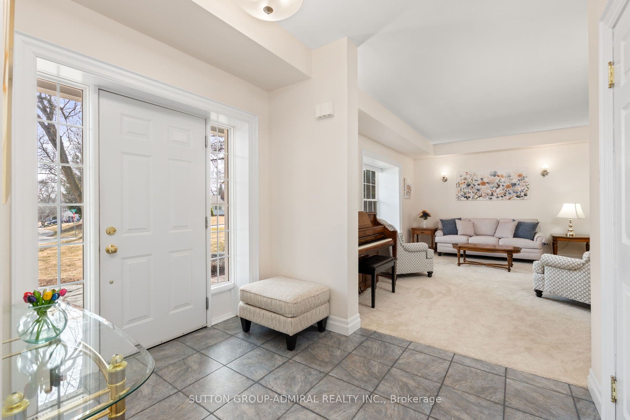 54 Starlight Crescent — photo 8