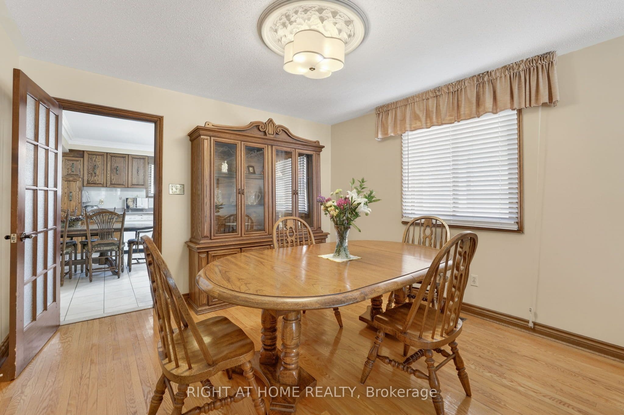 56 Birch Avenue — photo 12