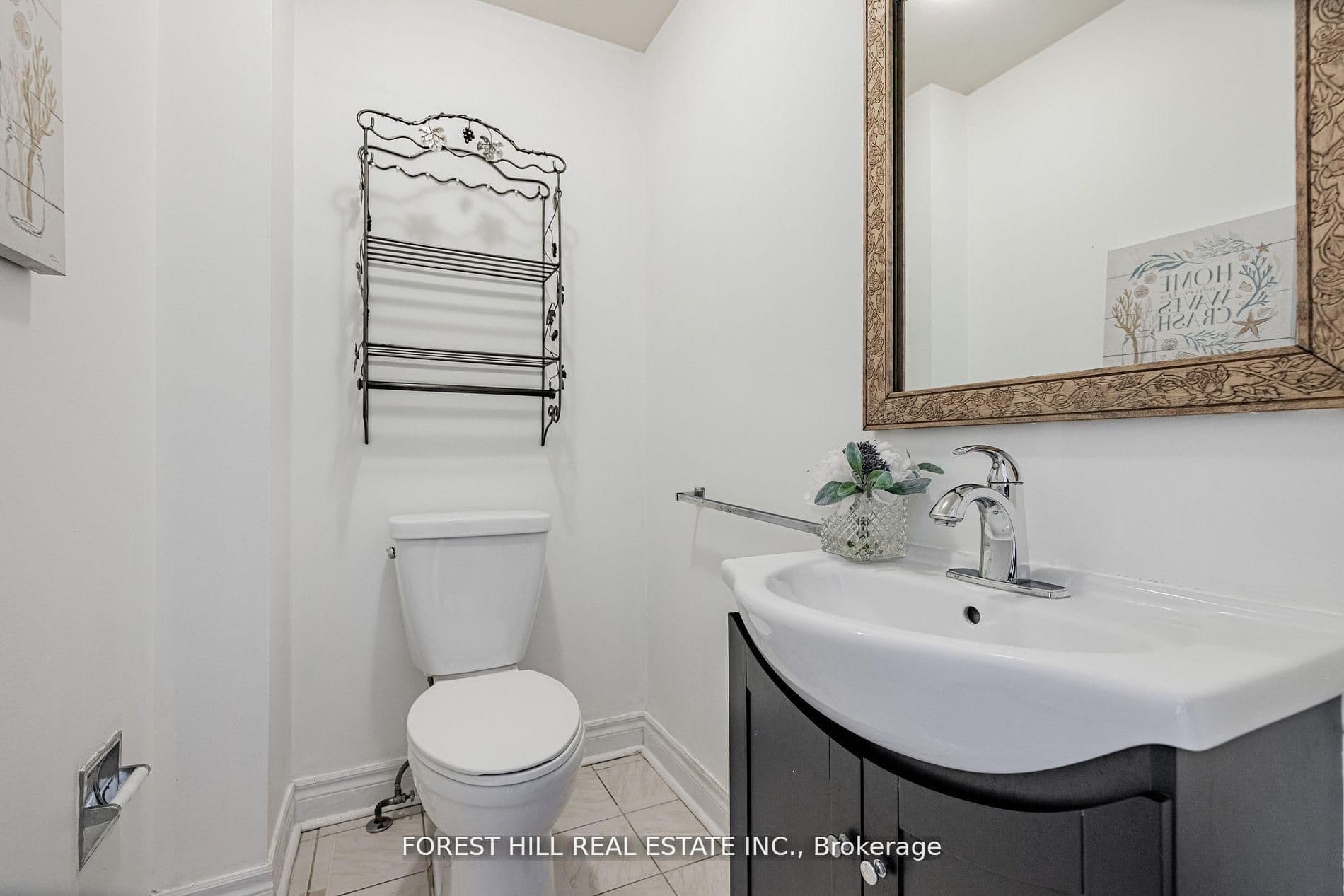 51 Briggs Avenue — photo 6