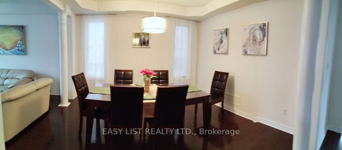 16 Grovewood Street — photo 7