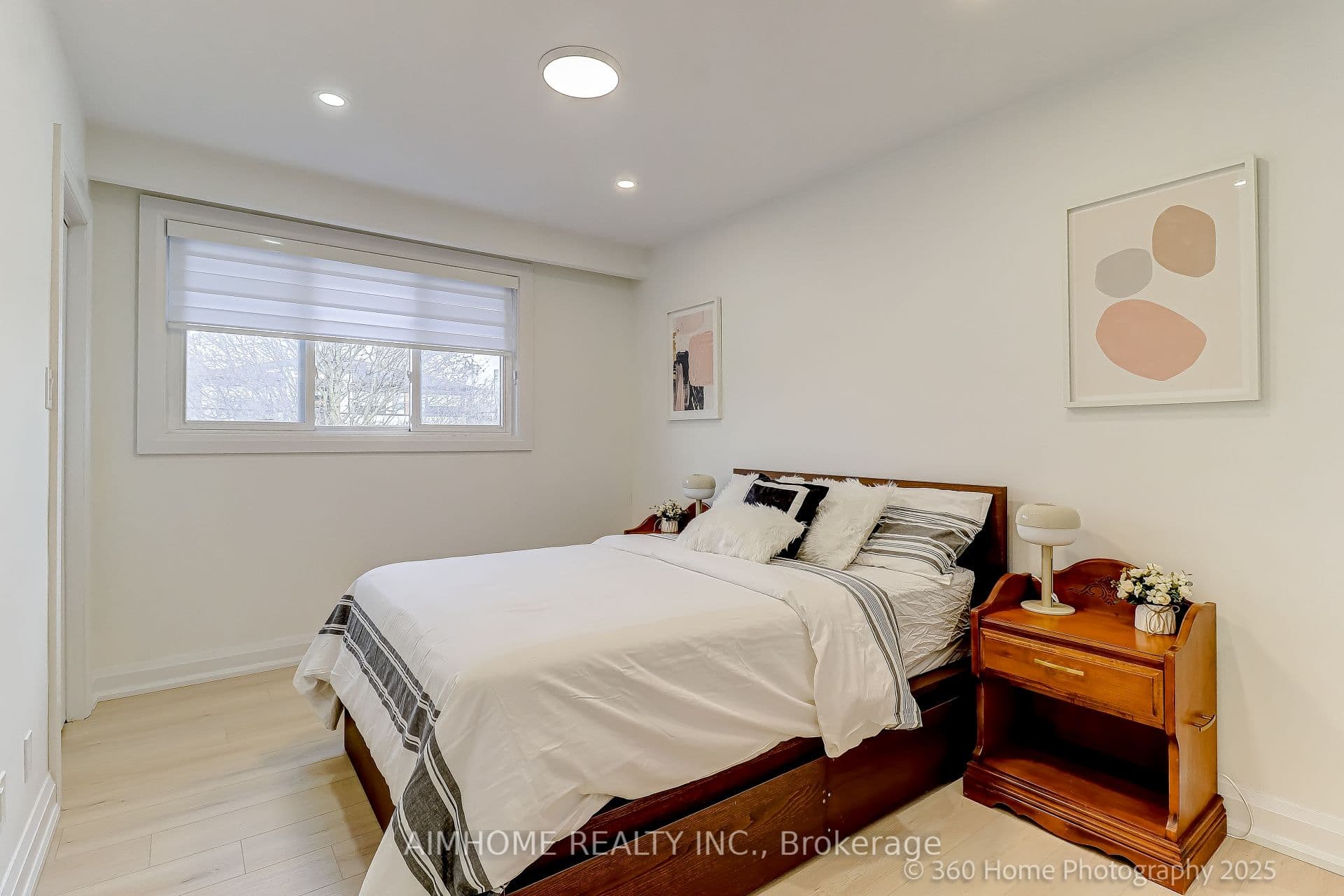 179 Oxford Street — photo 23