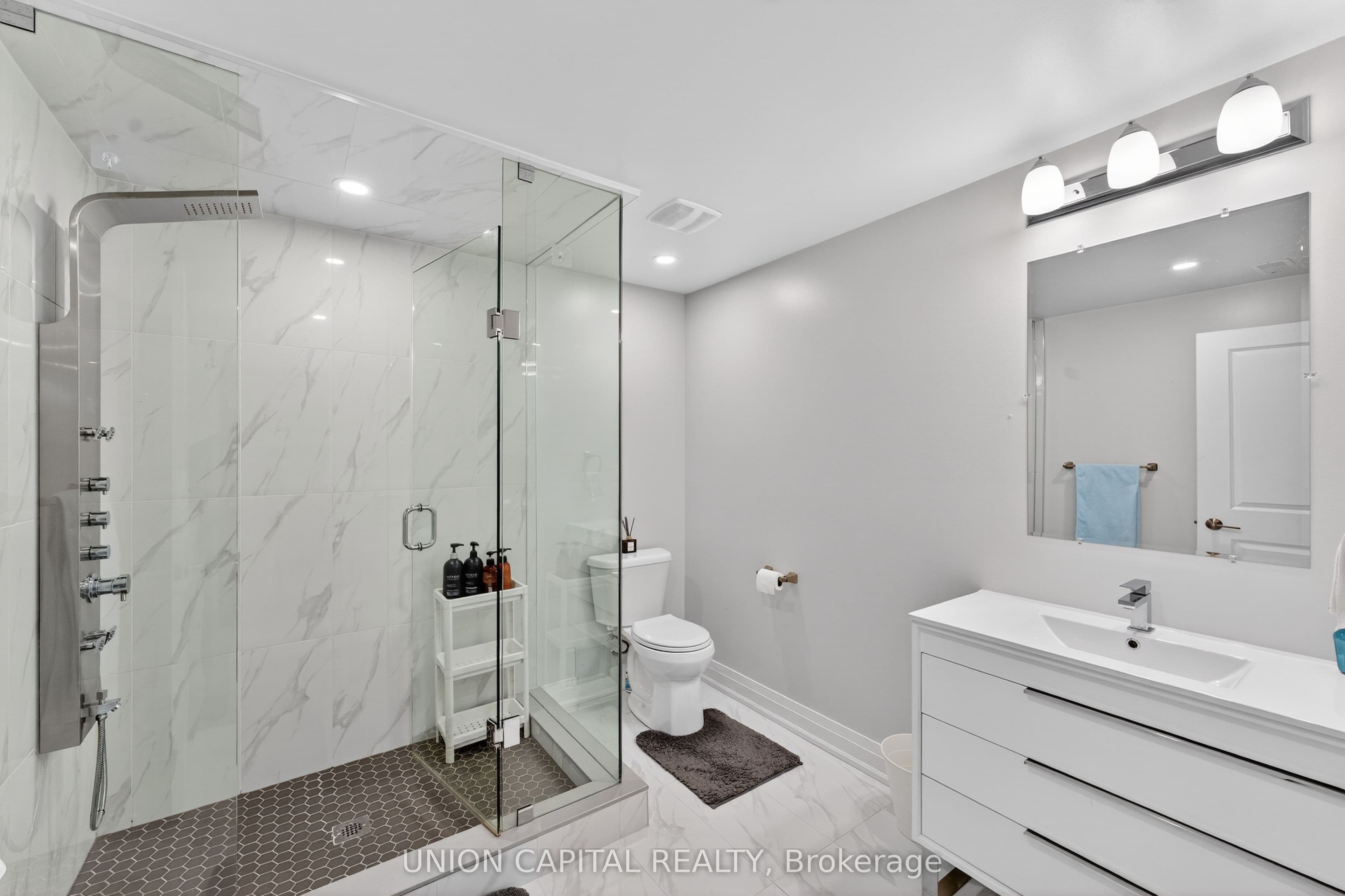 29 Elm Grove Avenue — photo 33