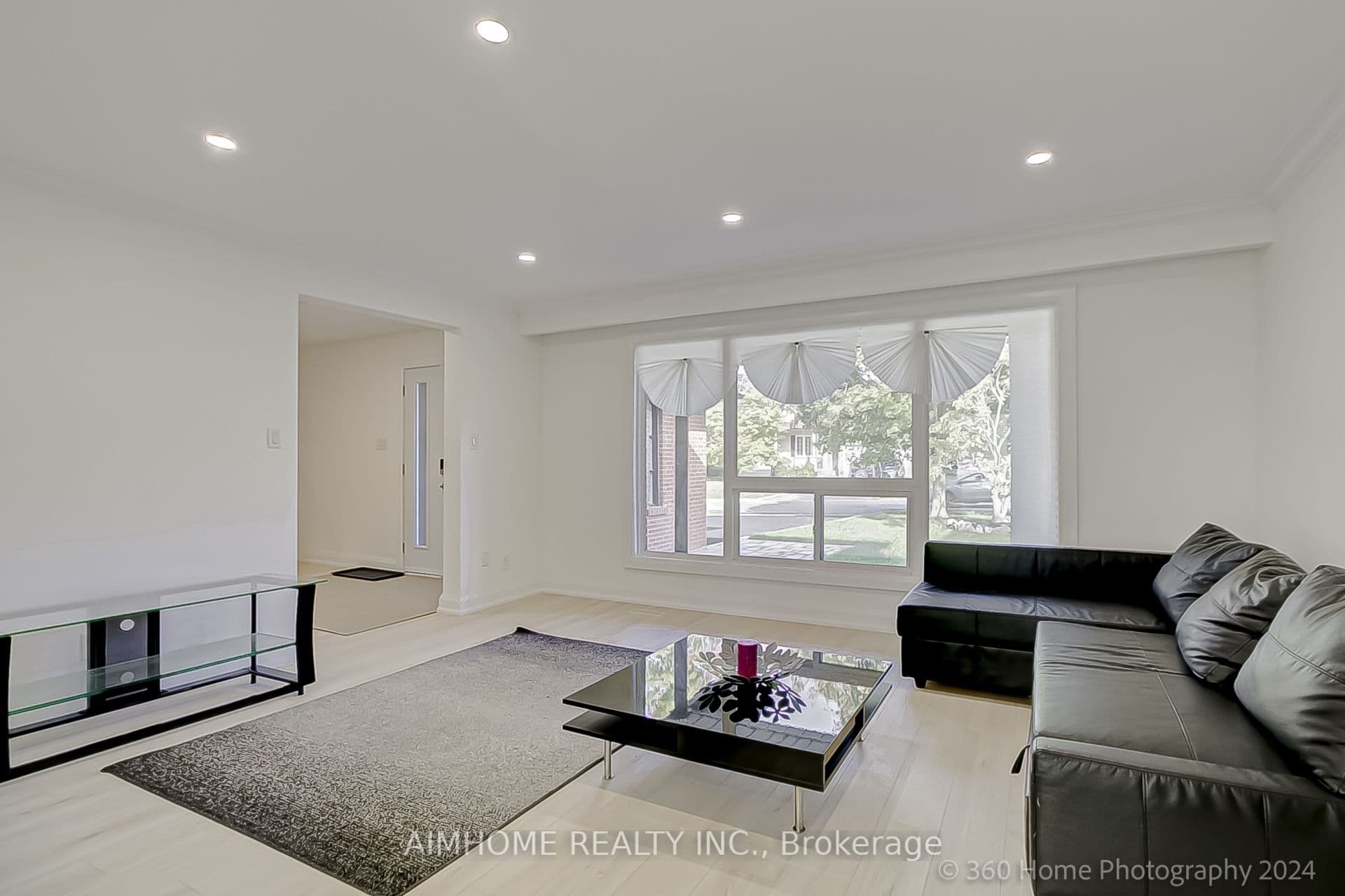 179 Oxford Street — photo 11