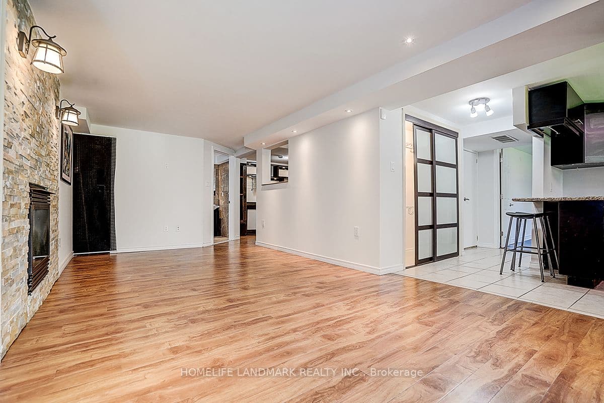 20 Lippincott Court — photo 44
