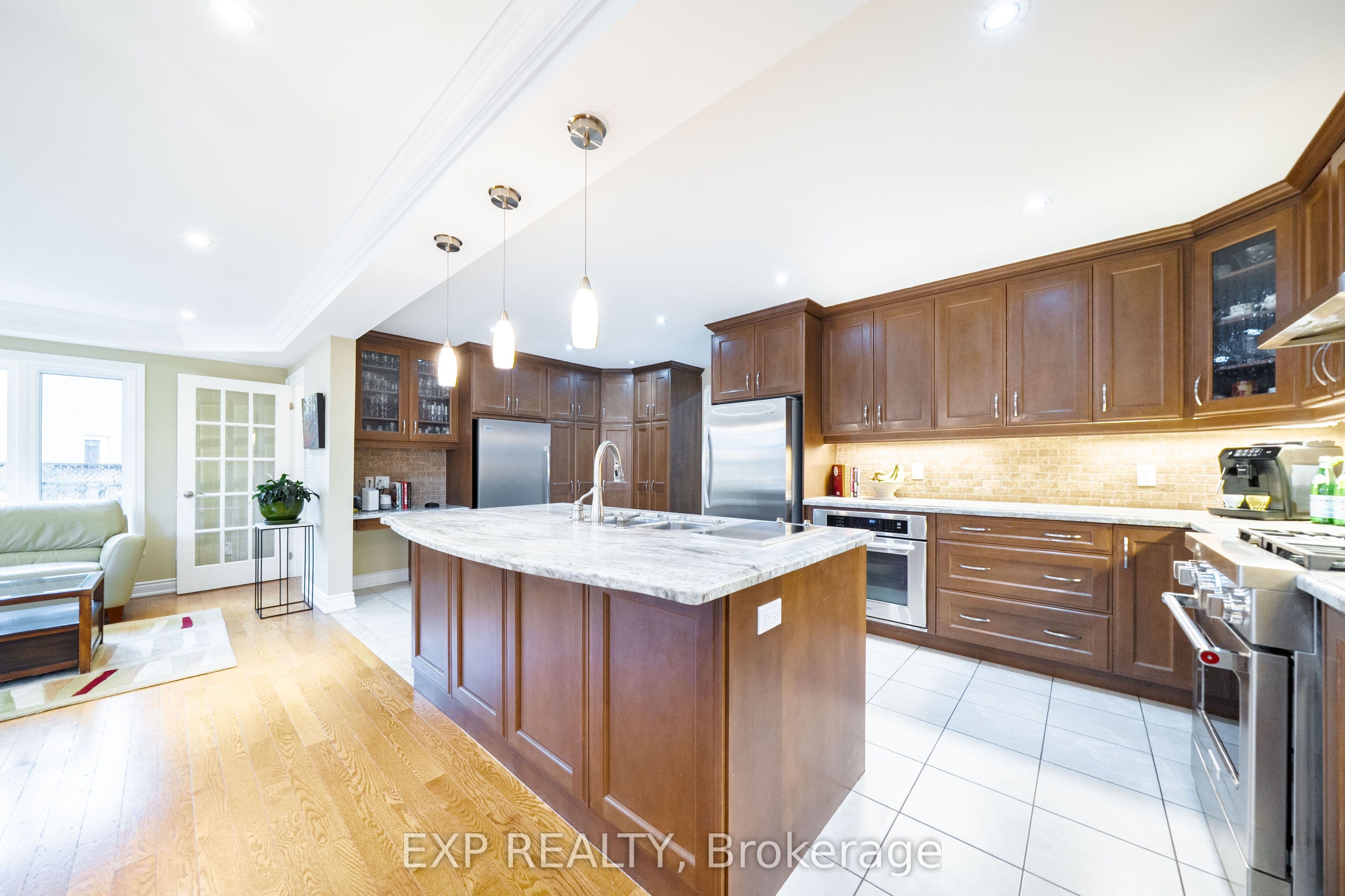 90 Brillinger Street — photo 7