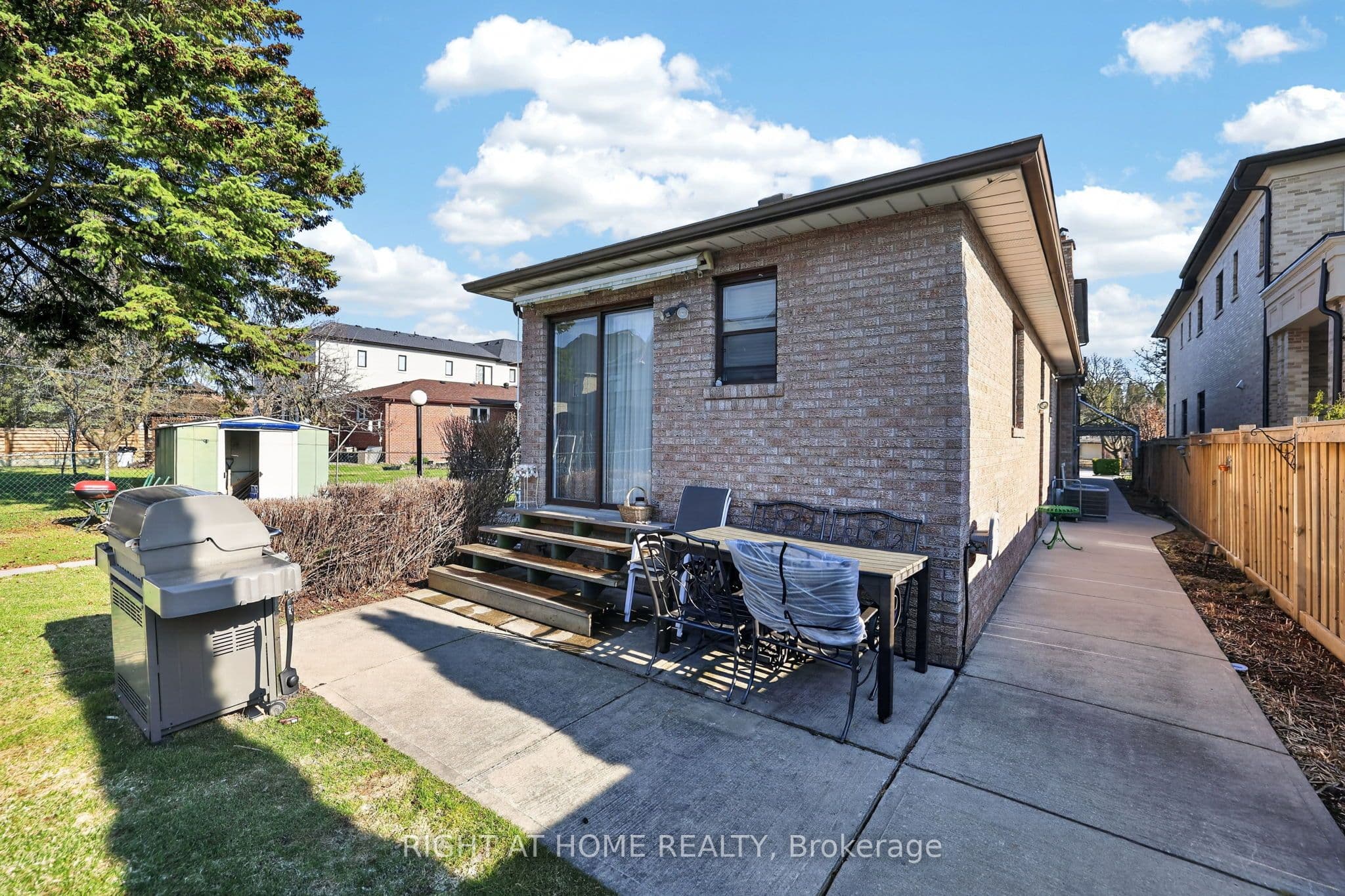 56 Birch Avenue — photo 38