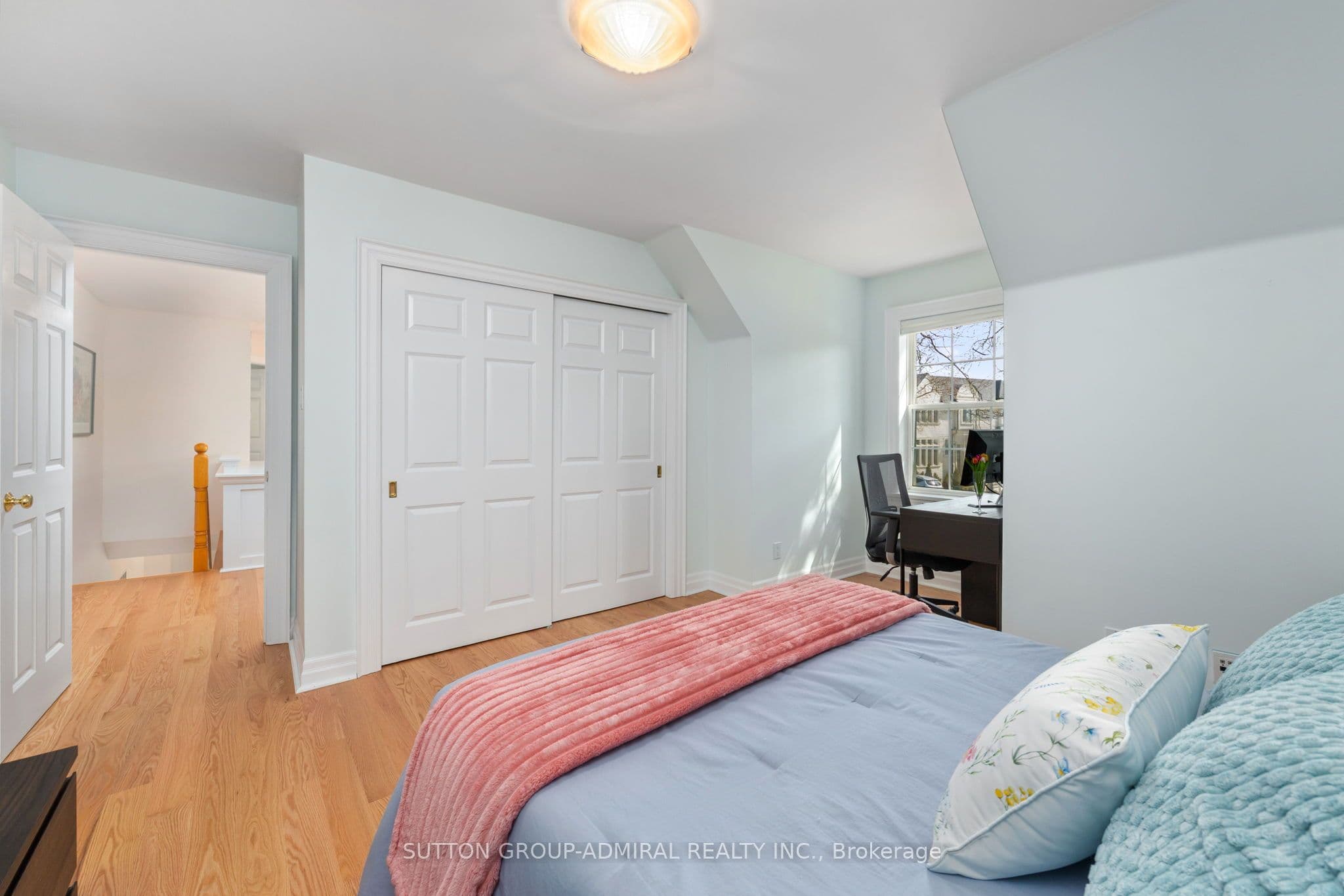 54 Starlight Crescent — photo 24