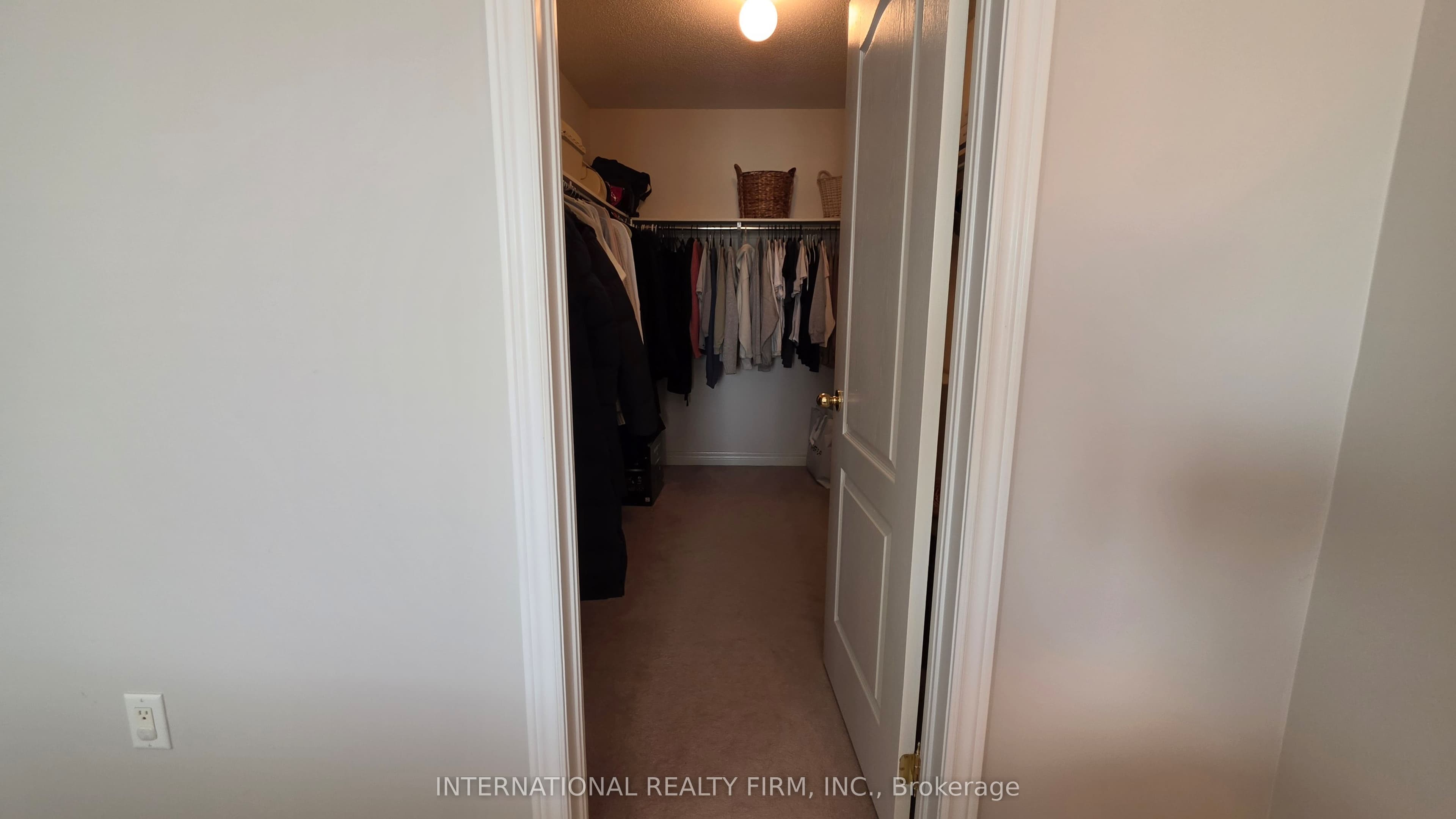 30 O'Hara Crescent — photo 47