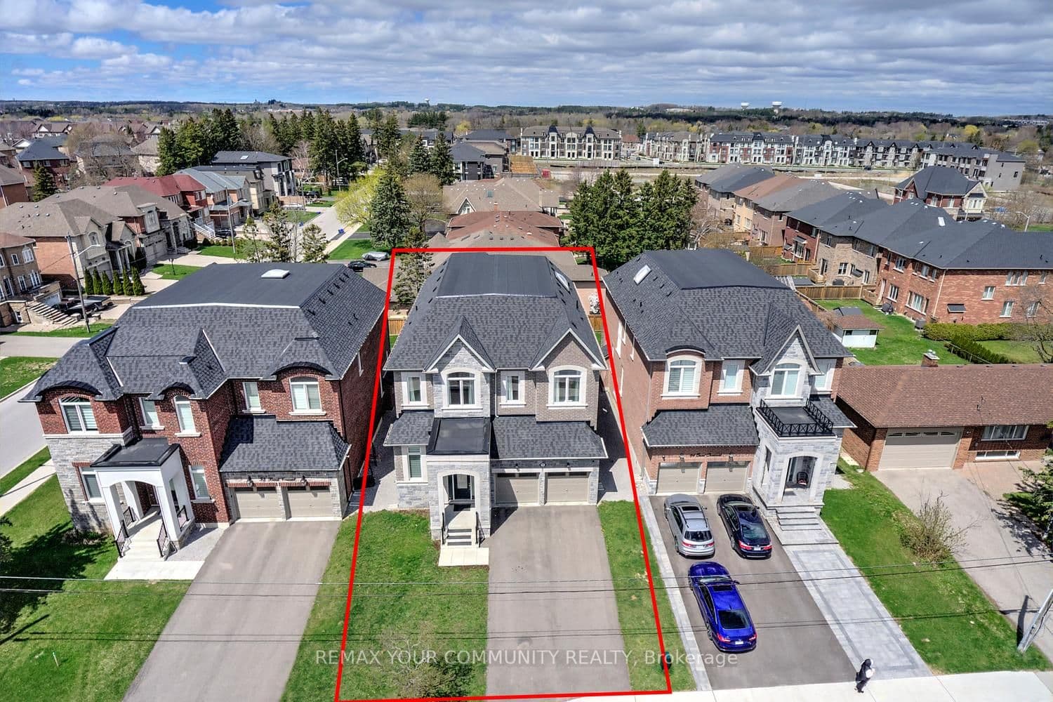 96 Bond Crescent — photo 49