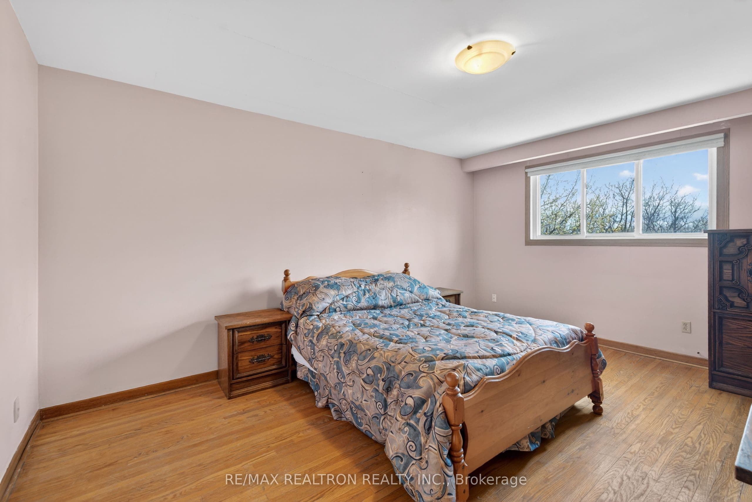 19 Claridge Drive — photo 49