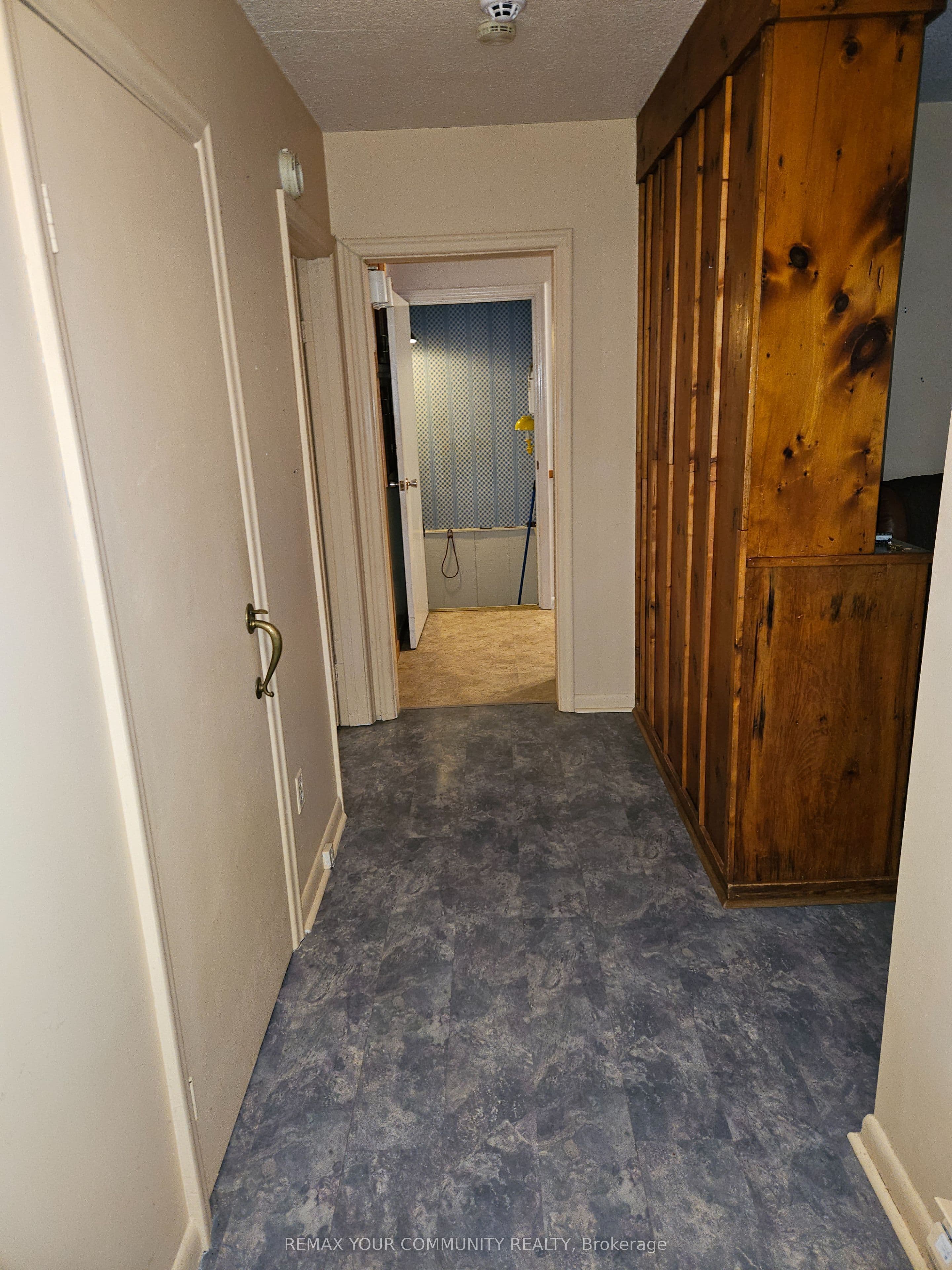 11419 Bathurst Street — photo 17