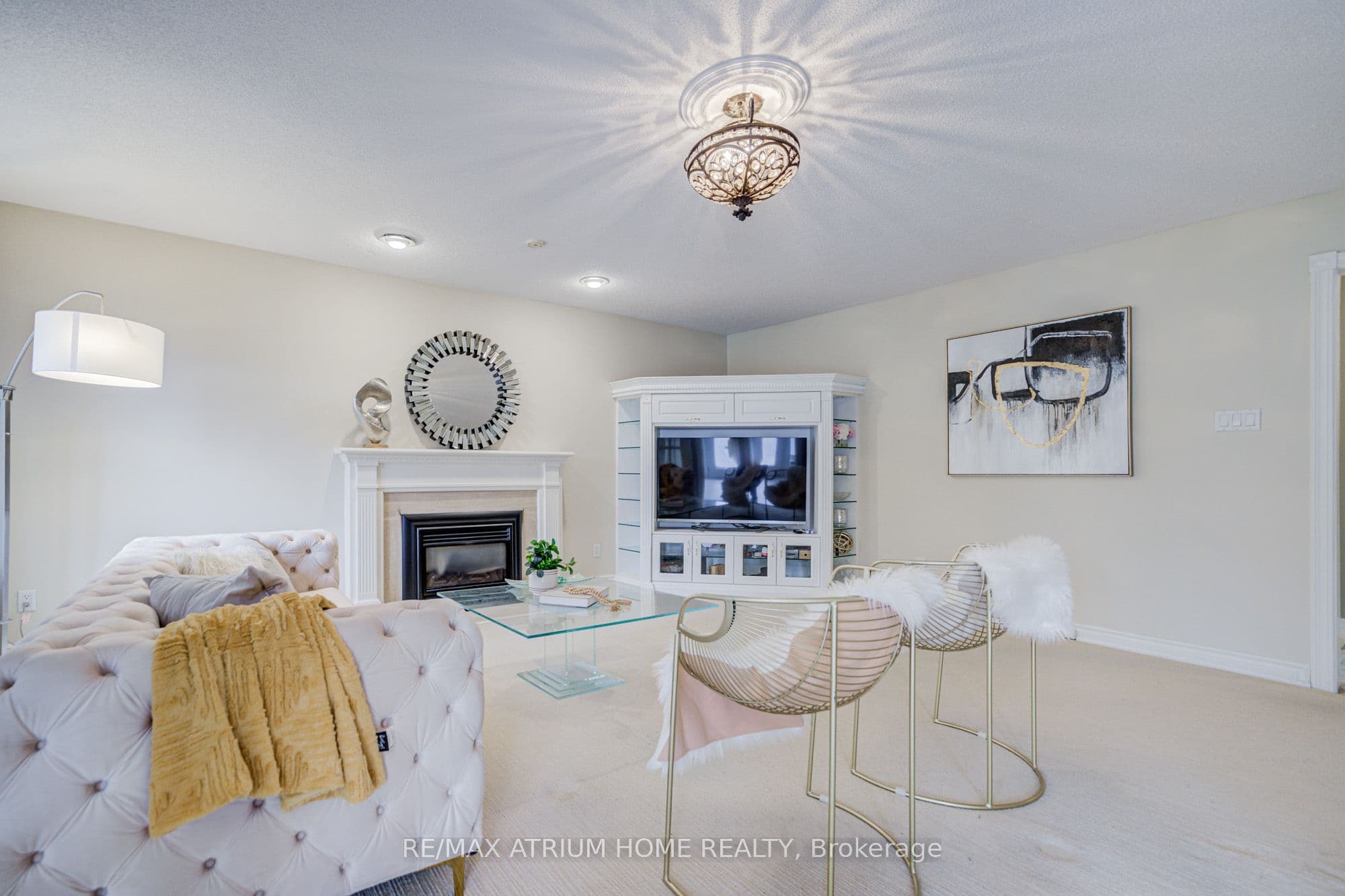 70 Strathearn Avenue — photo 15