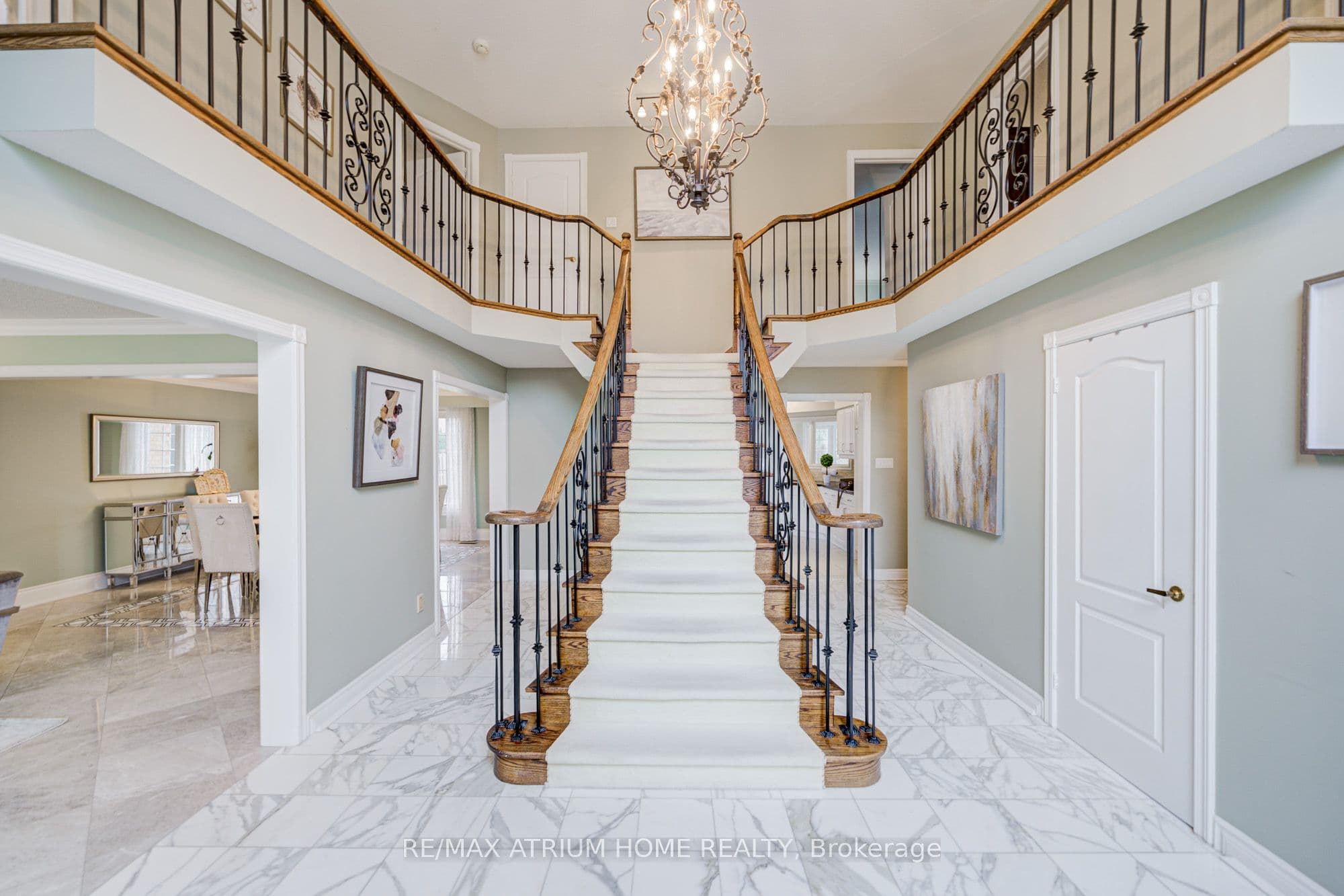 70 Strathearn Avenue — photo 3