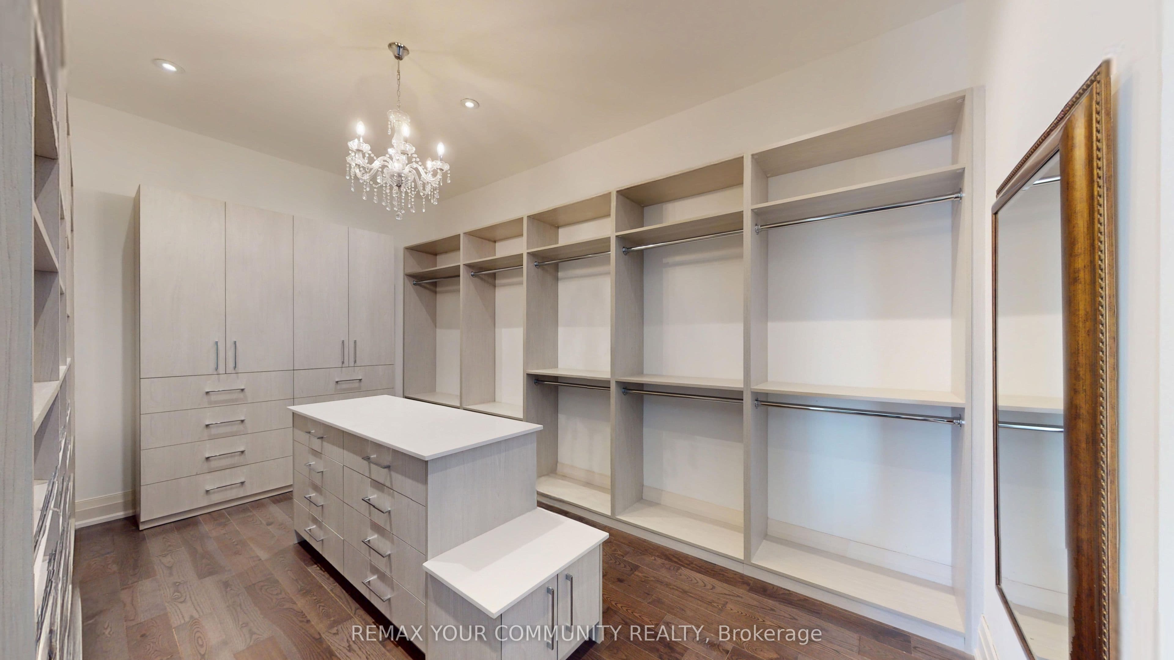 19 Blyth Street — photo 28