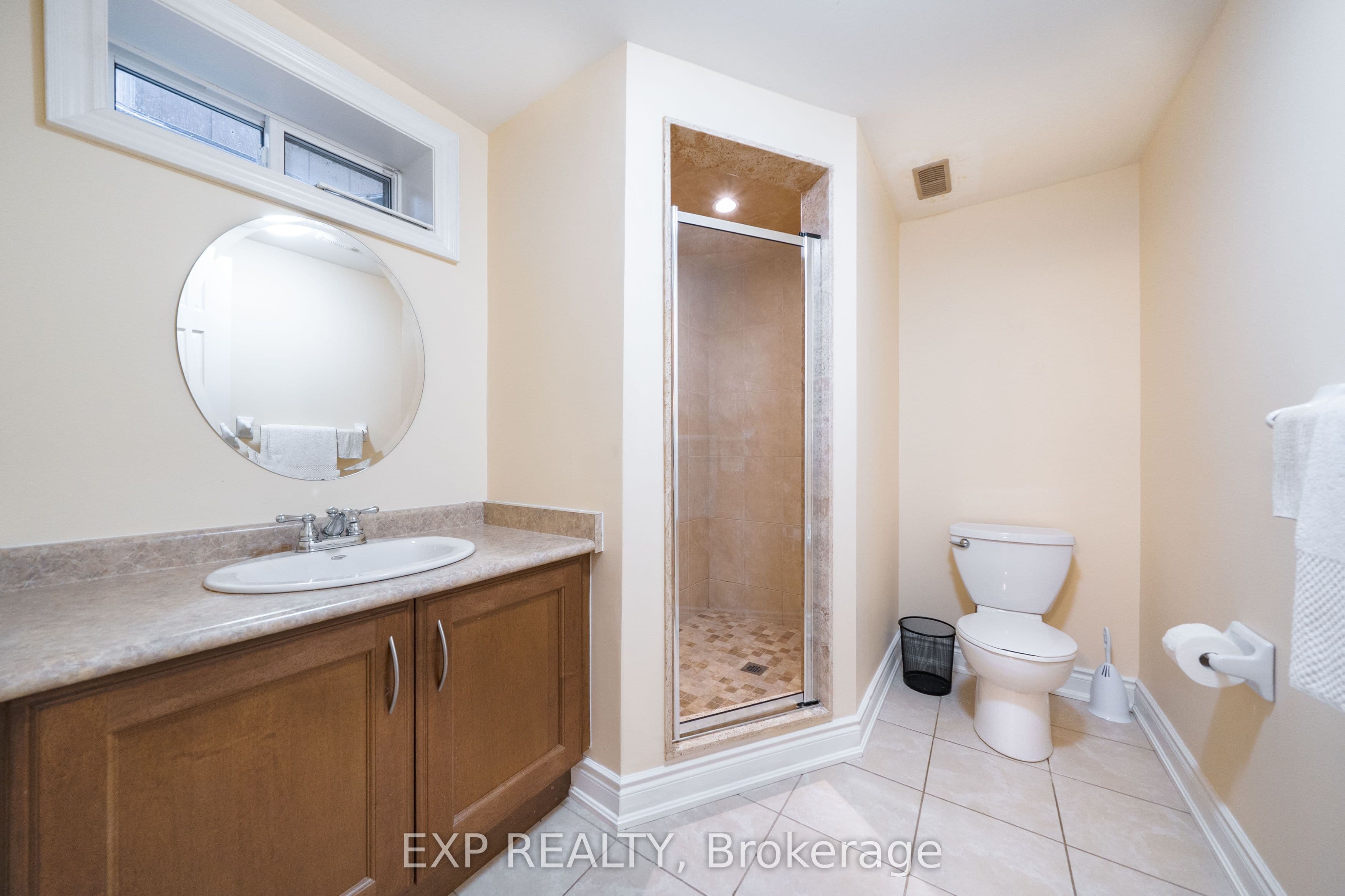 90 Brillinger Street — photo 40