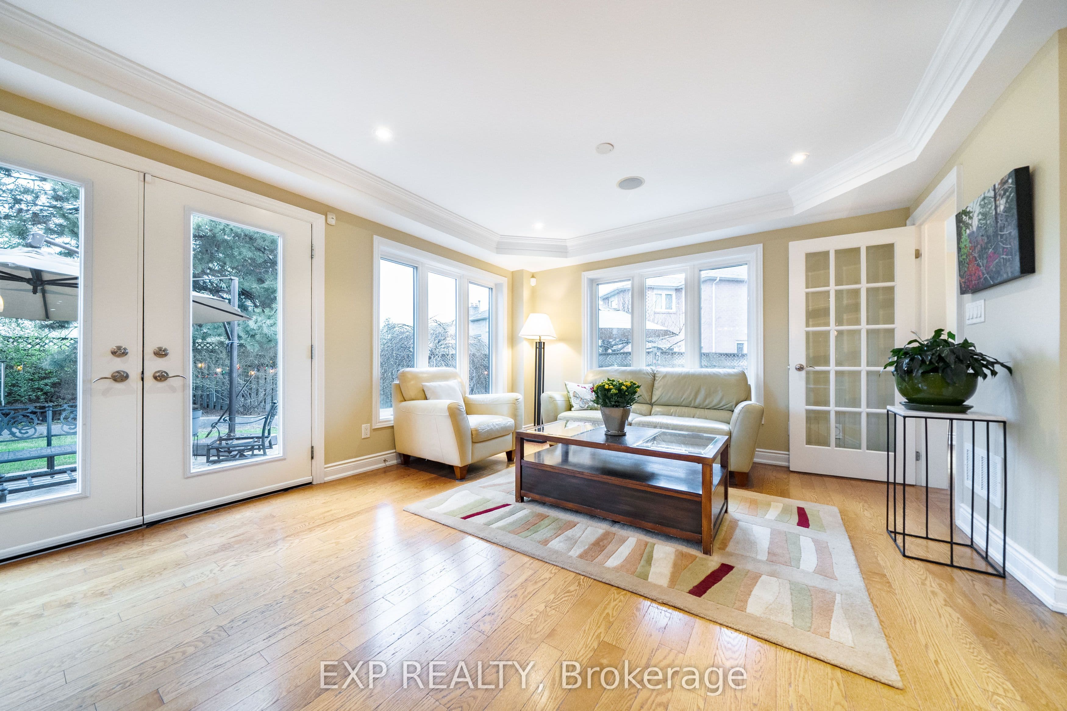 90 Brillinger Street — photo 13