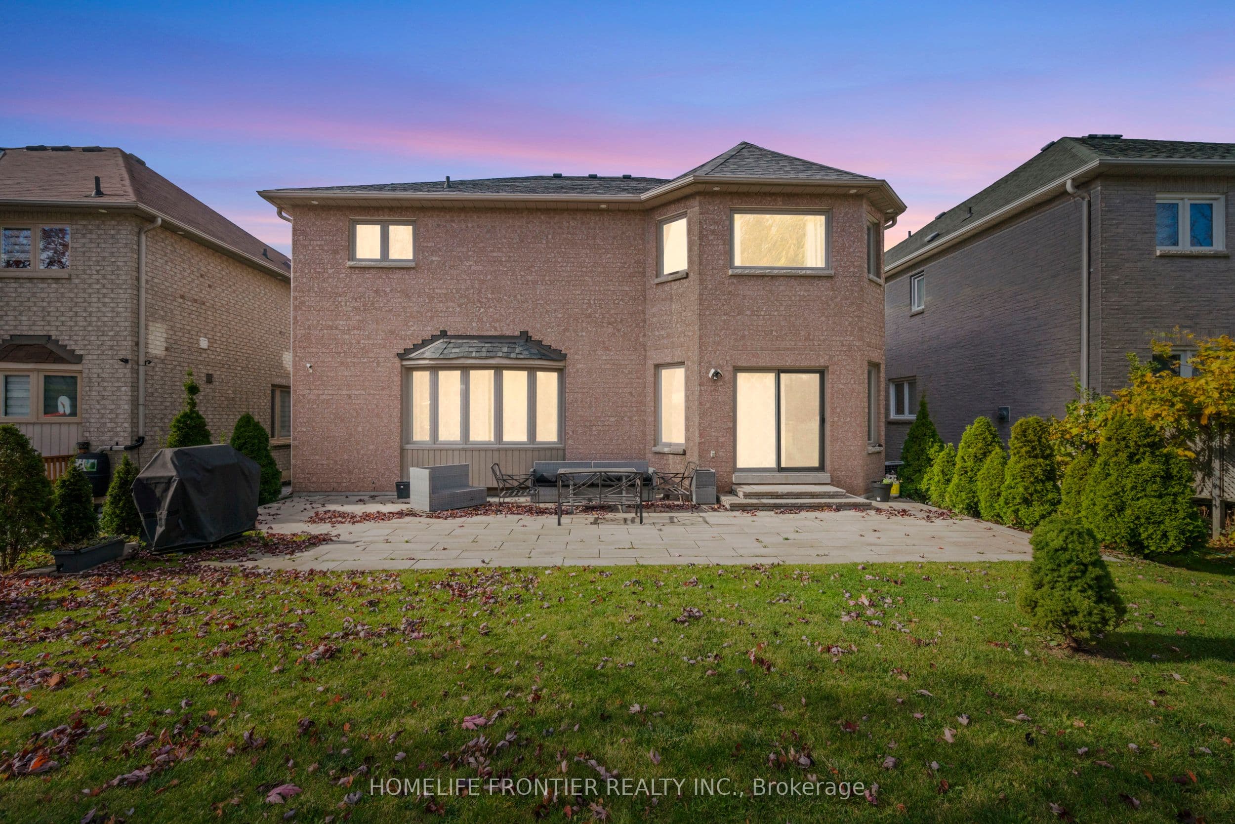 7 Edenbrook Crescent — photo 36