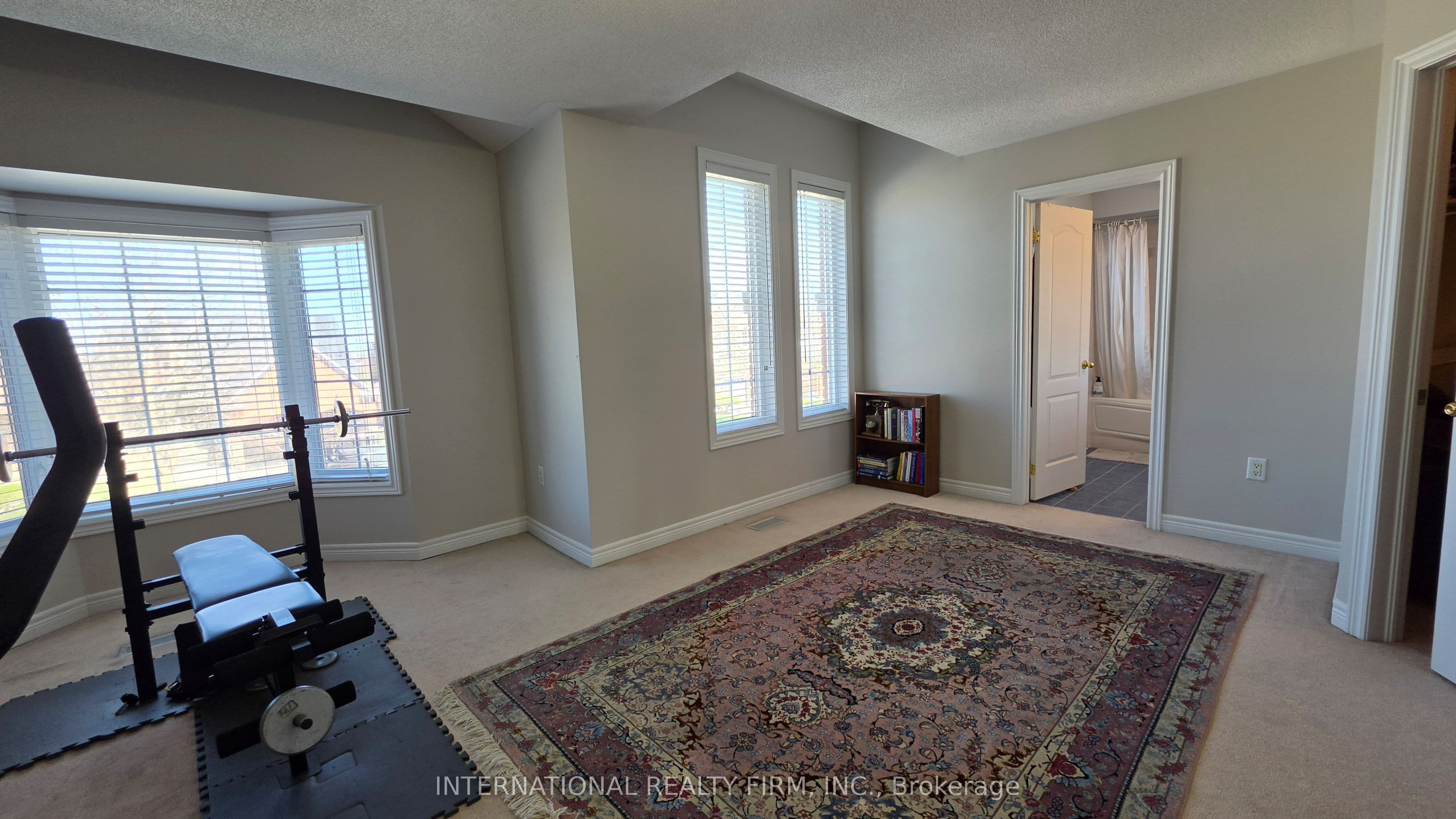 30 O'Hara Crescent — photo 20