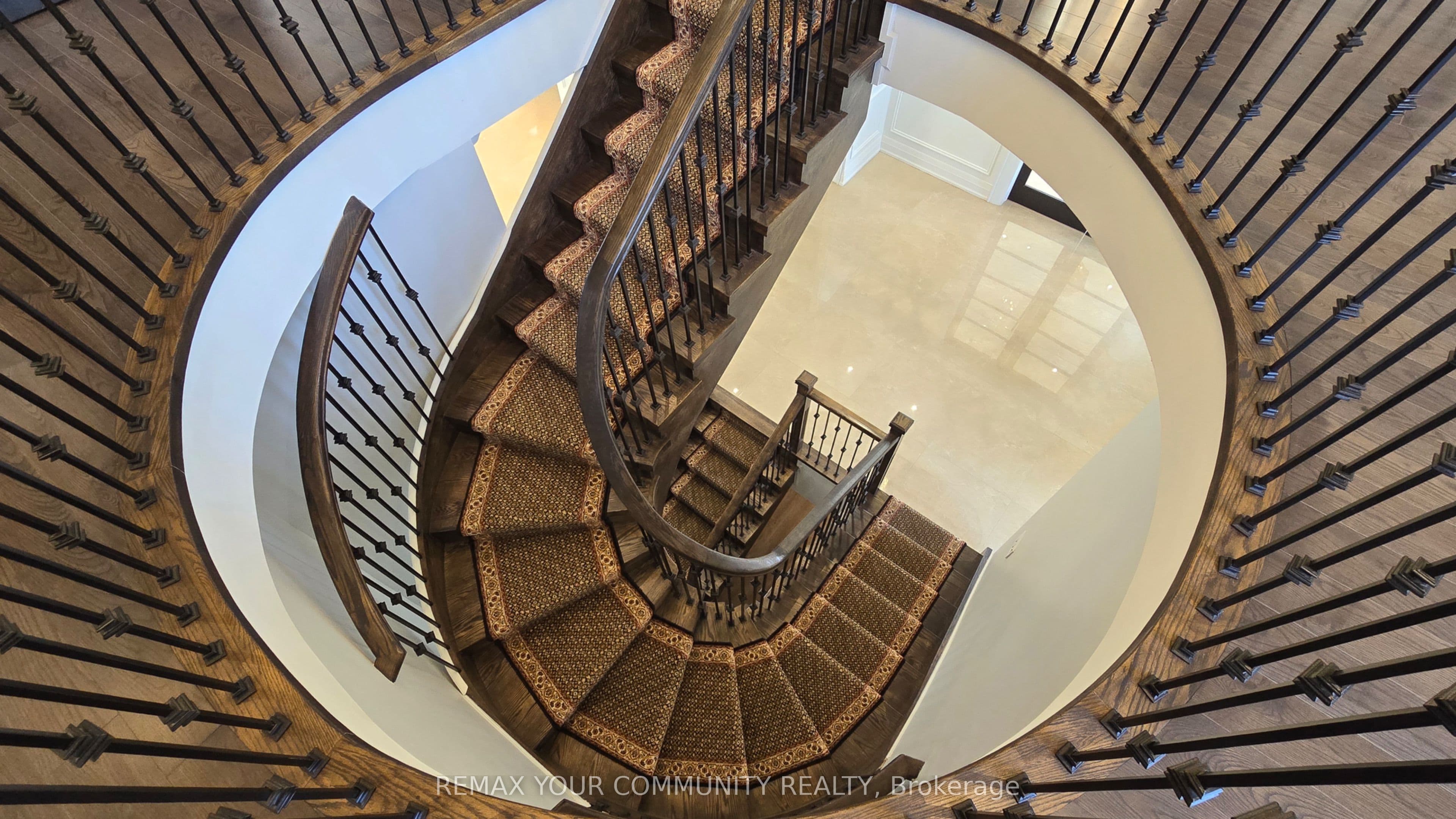 19 Blyth Street — photo 25