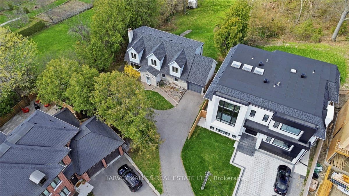 72 Walmer Road — photo 3