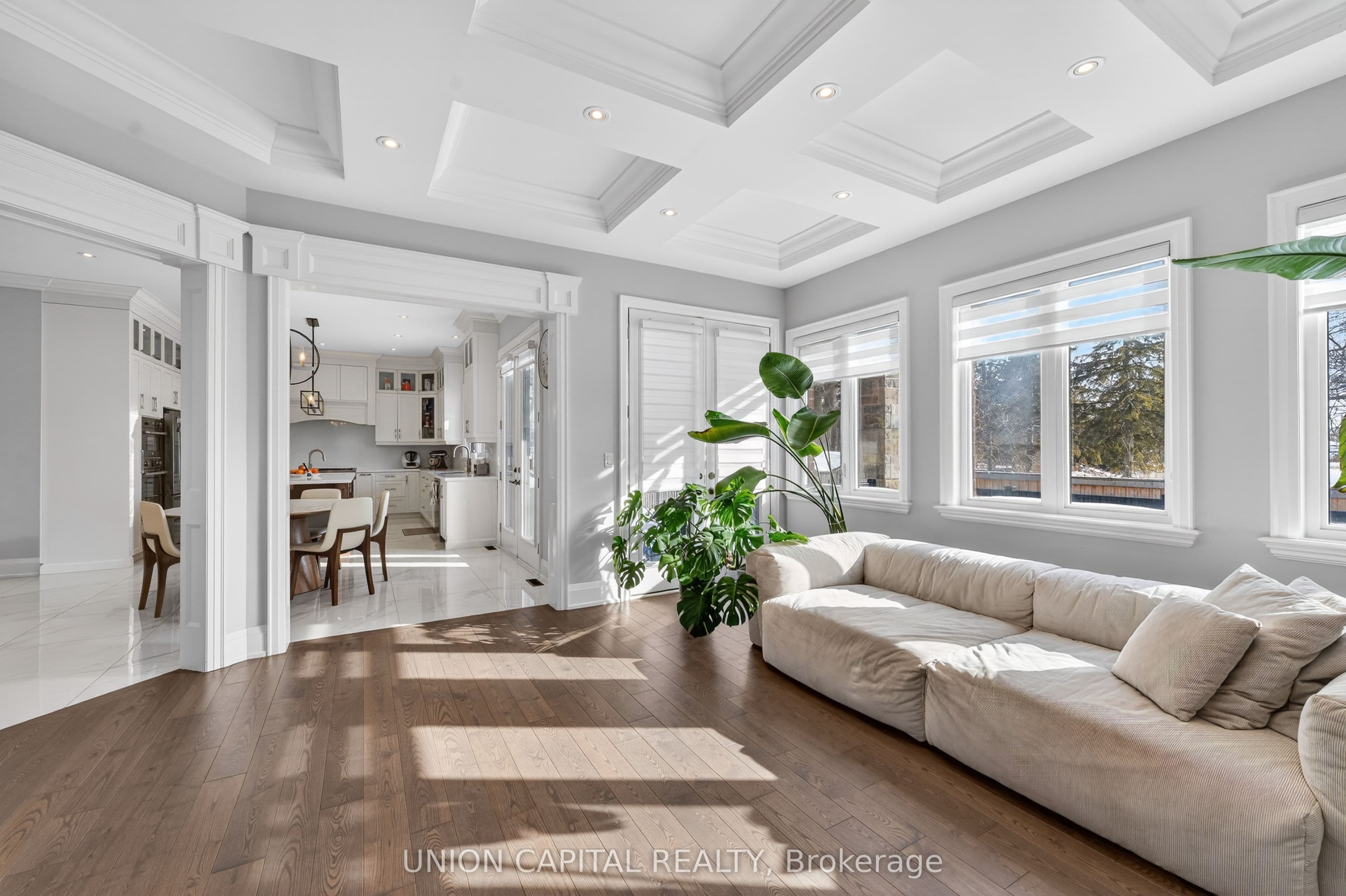 29 Elm Grove Avenue — photo 14