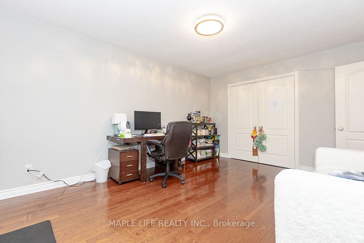 1 Elderwood Drive — photo 37