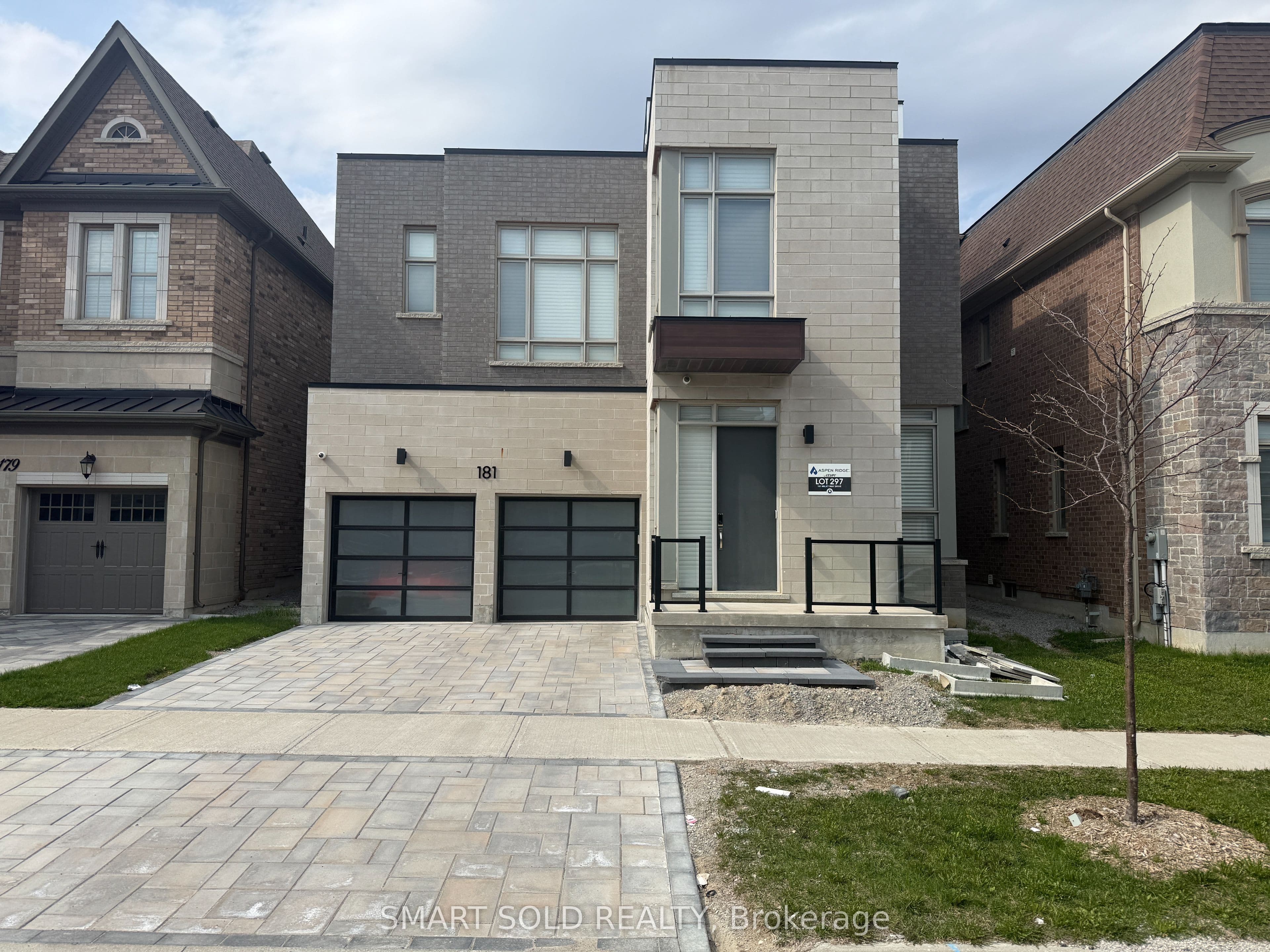181 Milky Way Drive, Richmond Hill