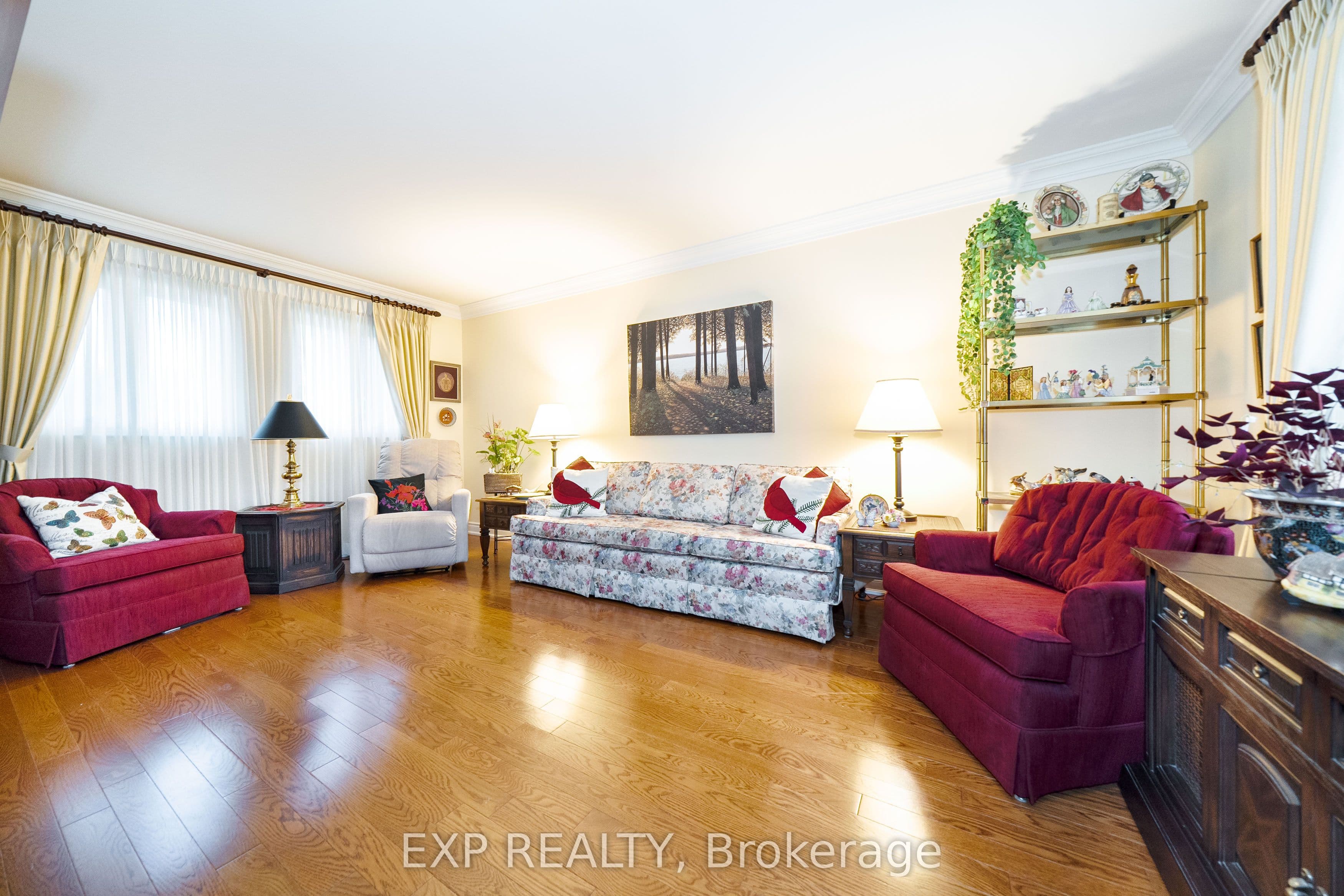 90 Brillinger Street — photo 35