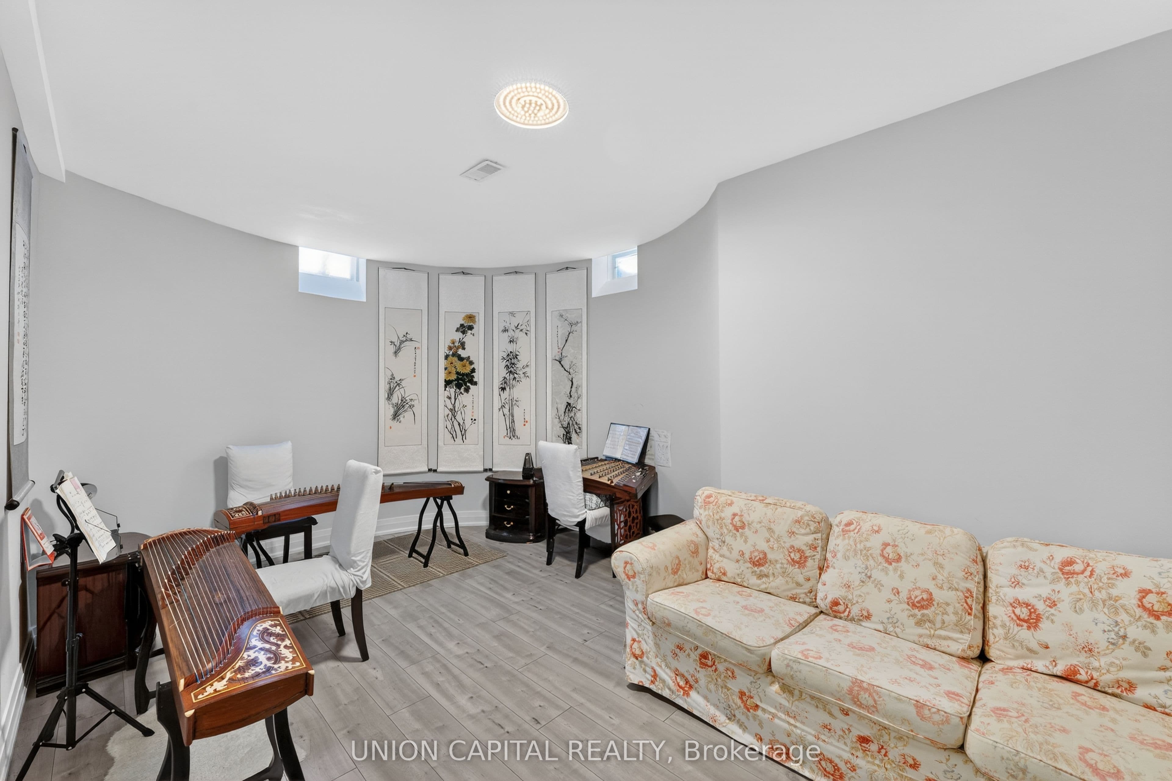 29 Elm Grove Avenue — photo 35