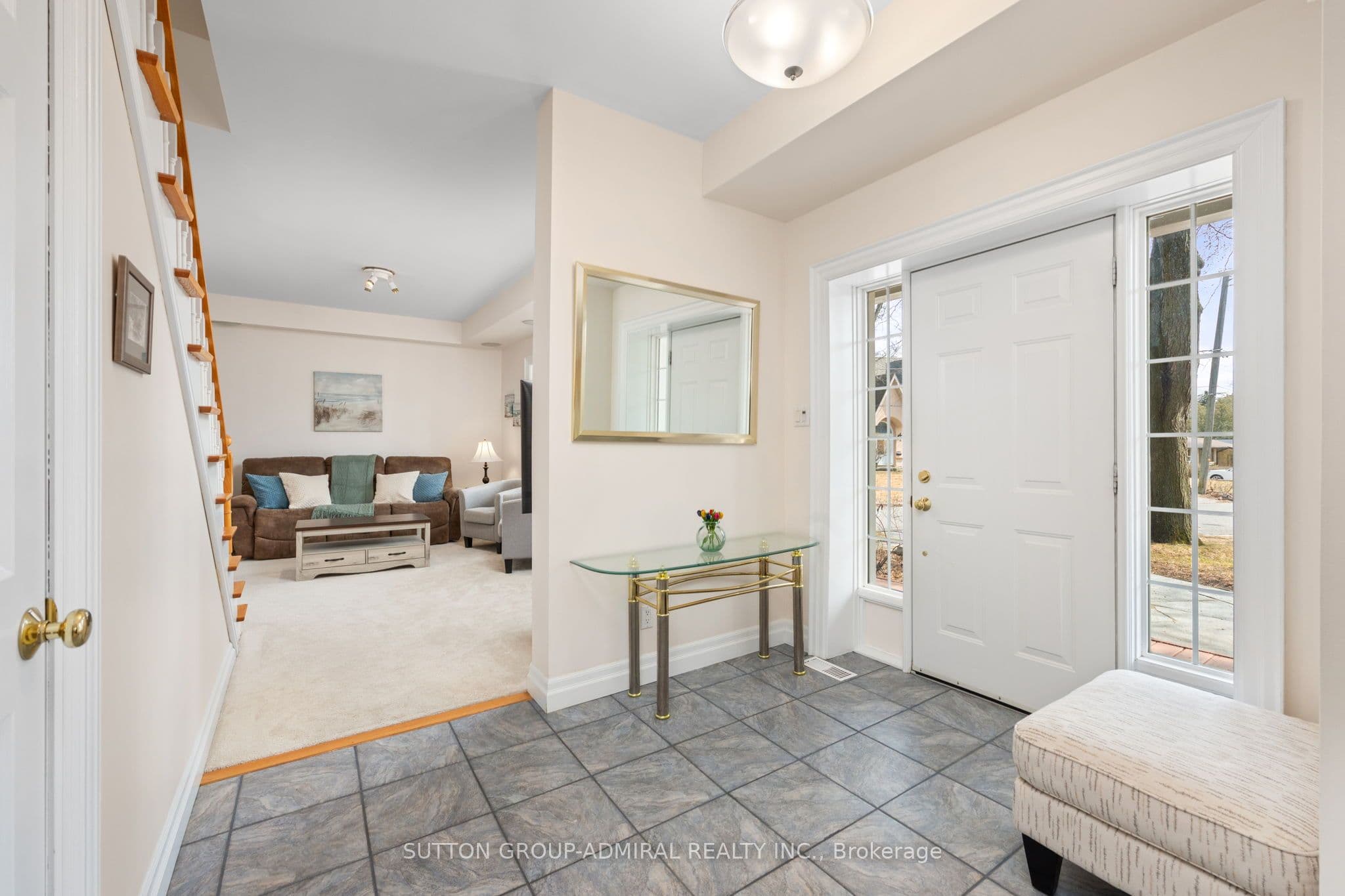54 Starlight Crescent — photo 9
