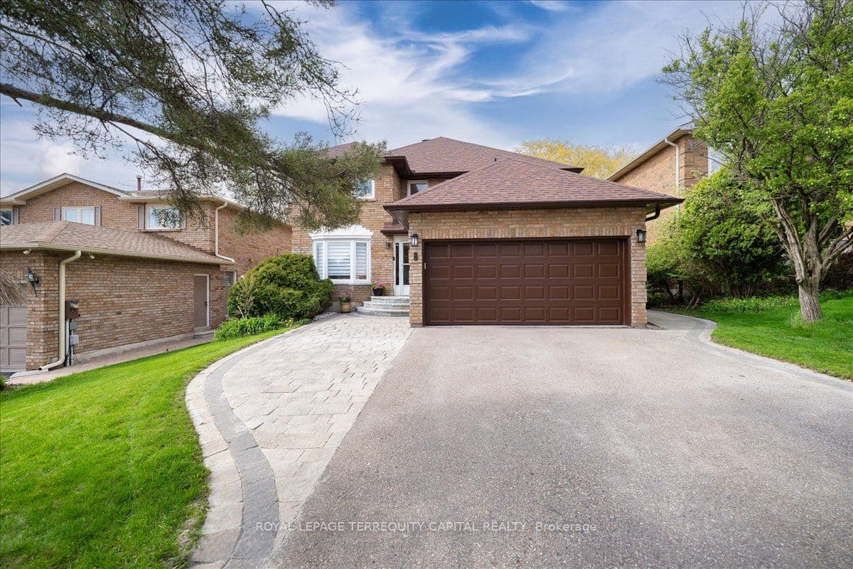 8 Marchwood Crescent — photo 4