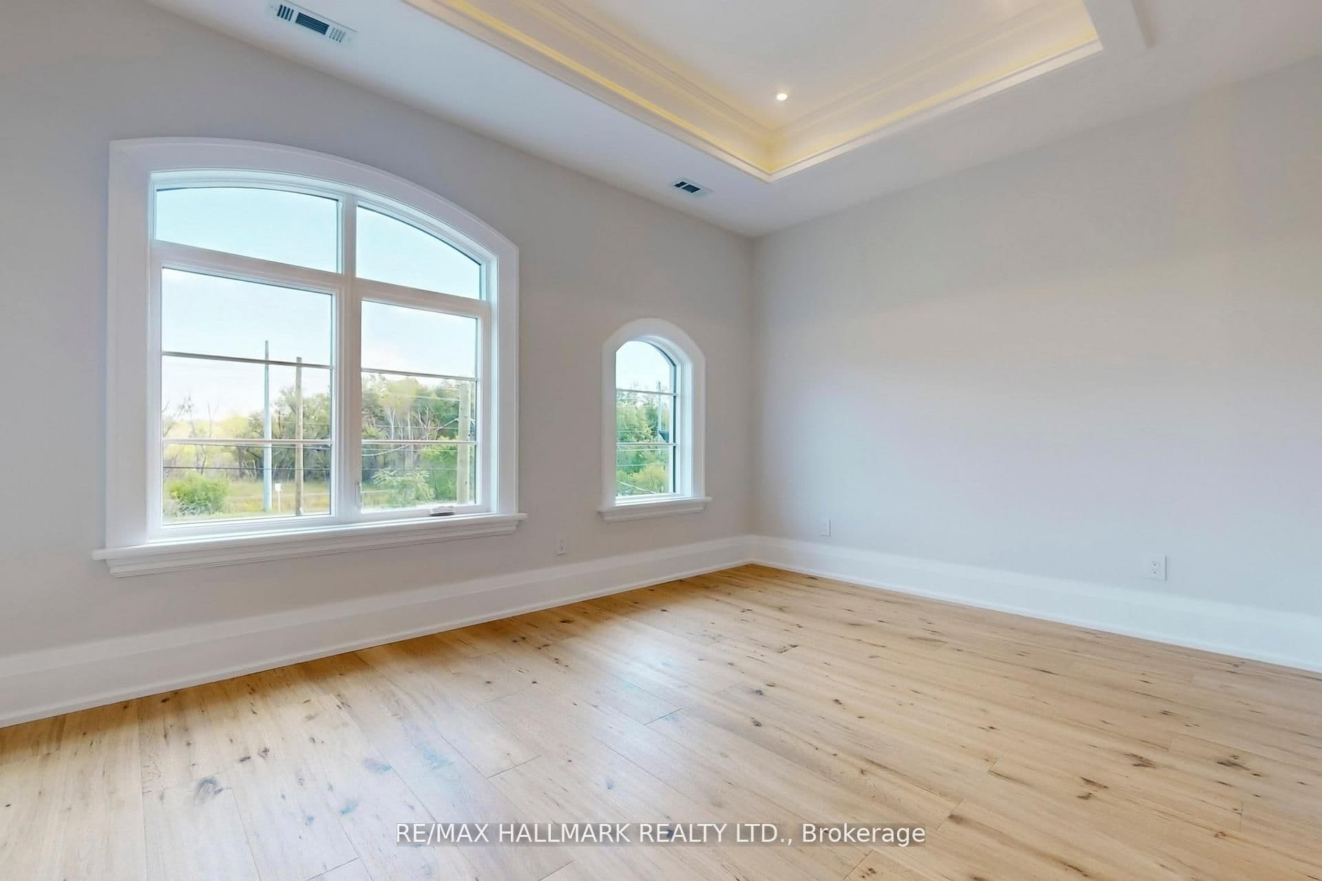 152 Olde Bayview Avenue — photo 25