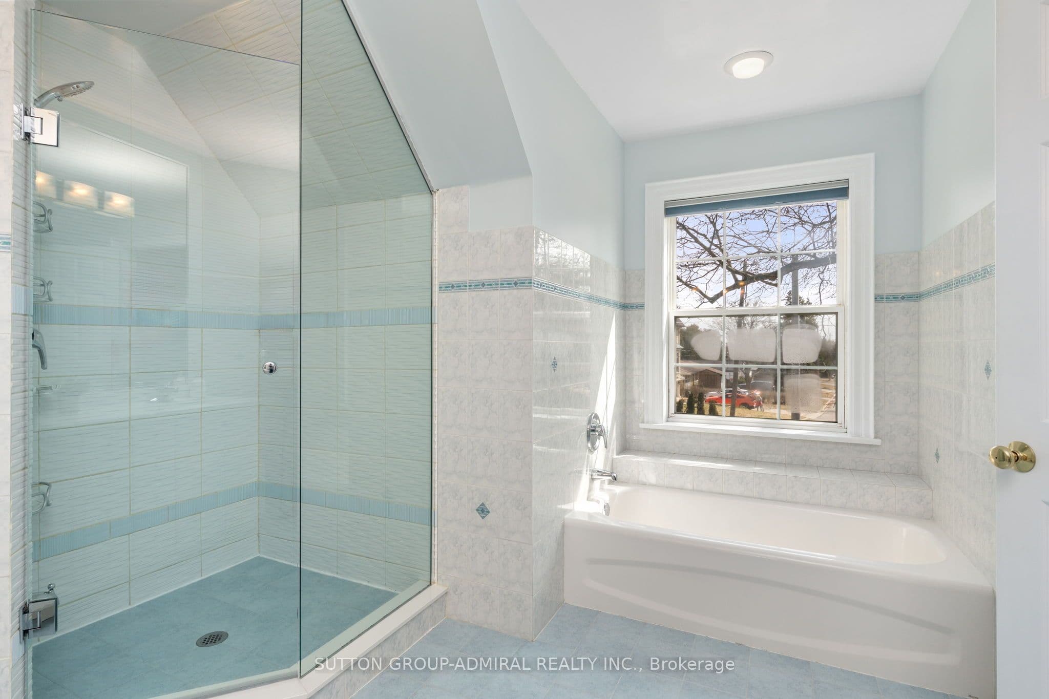 54 Starlight Crescent — photo 36