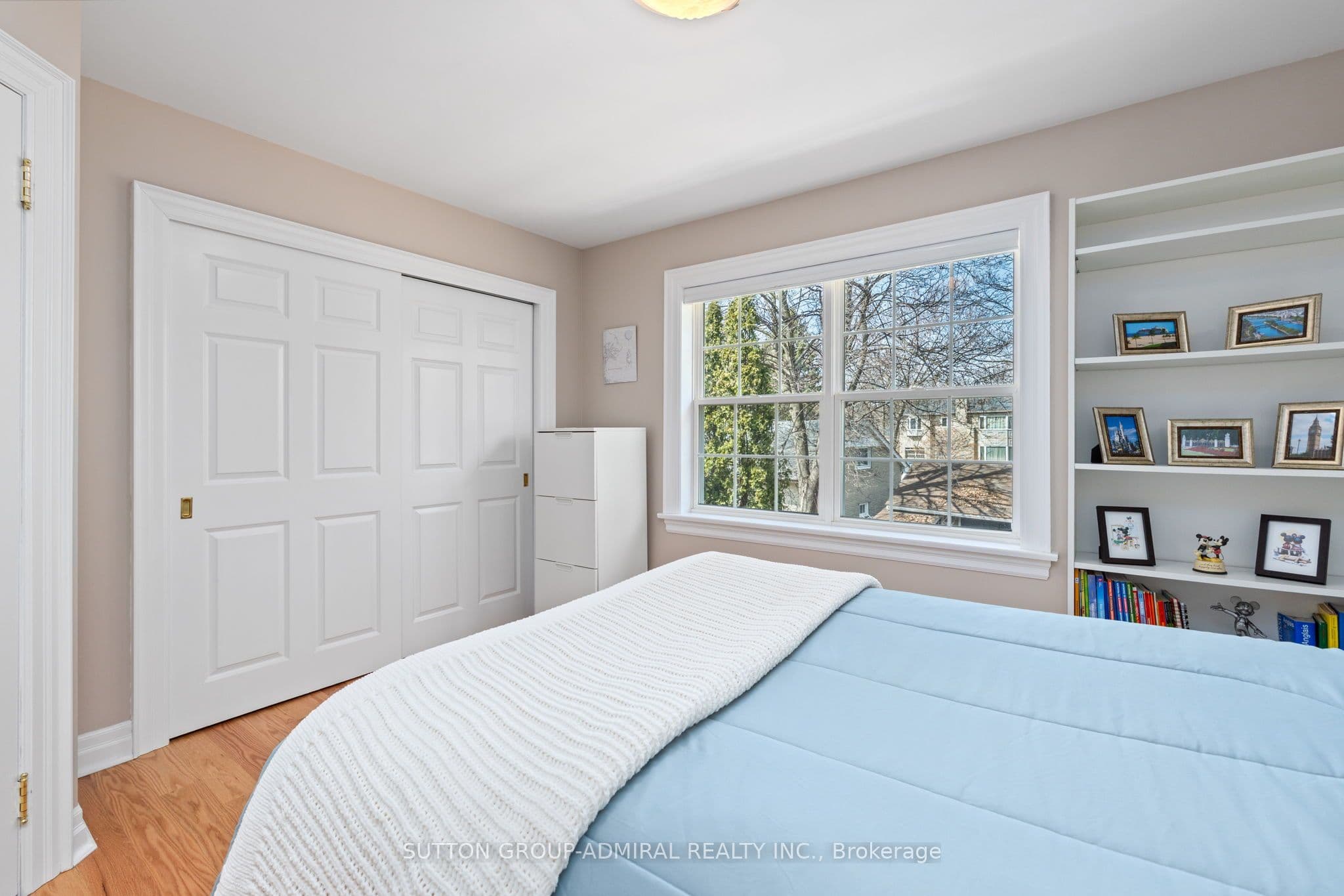 54 Starlight Crescent — photo 28