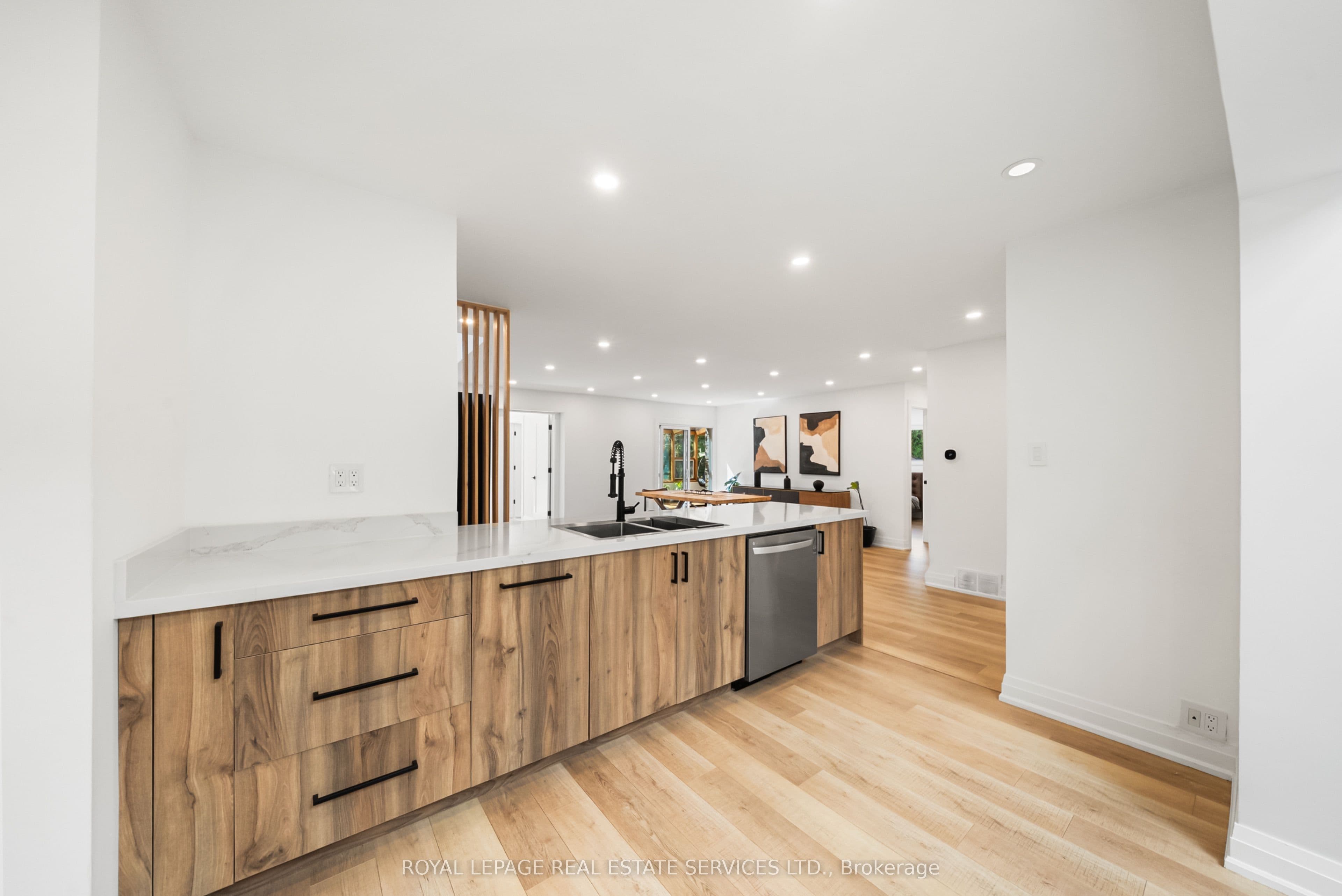 296 Lennox Avenue — photo 41
