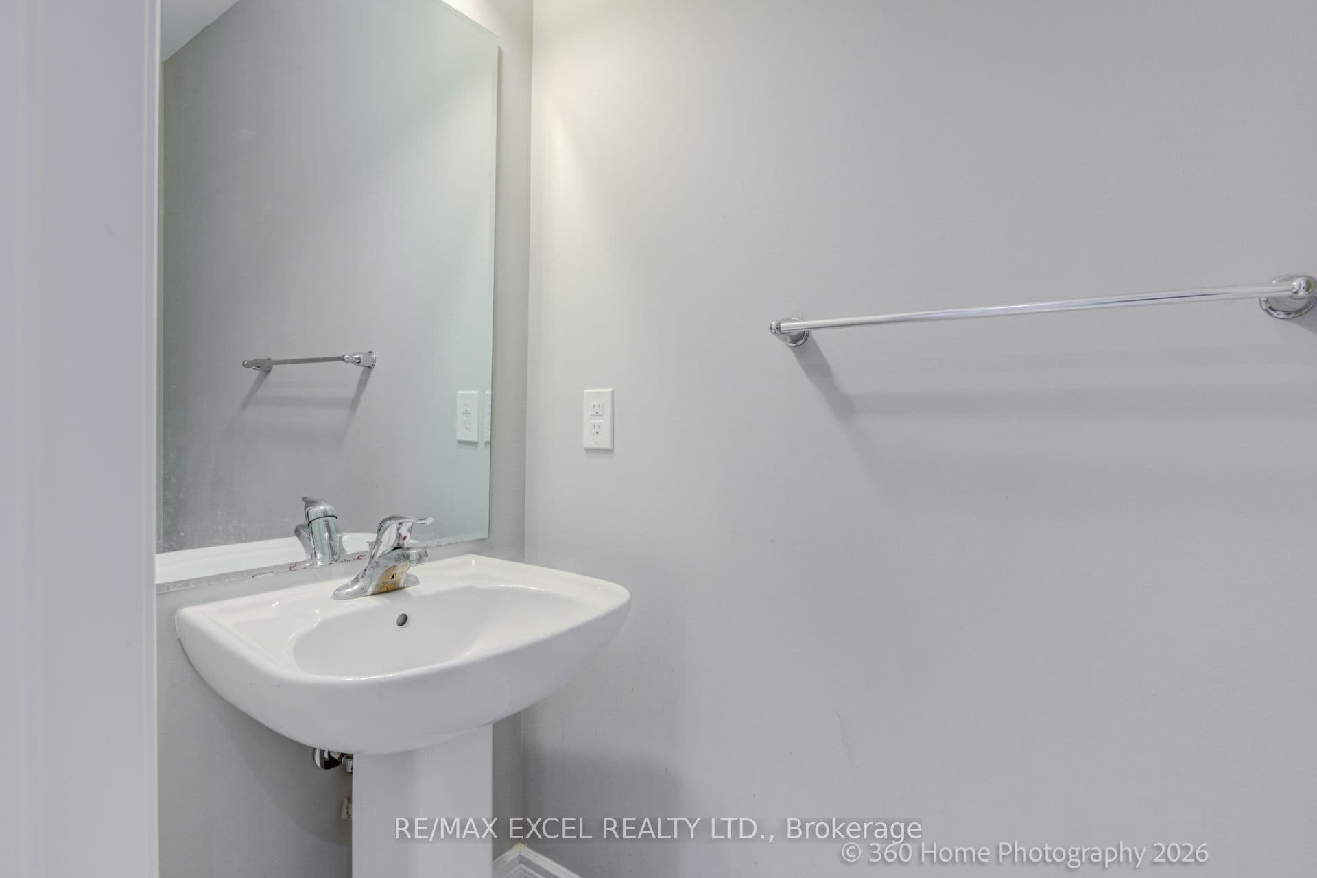 94 Hartney Drive — photo 17