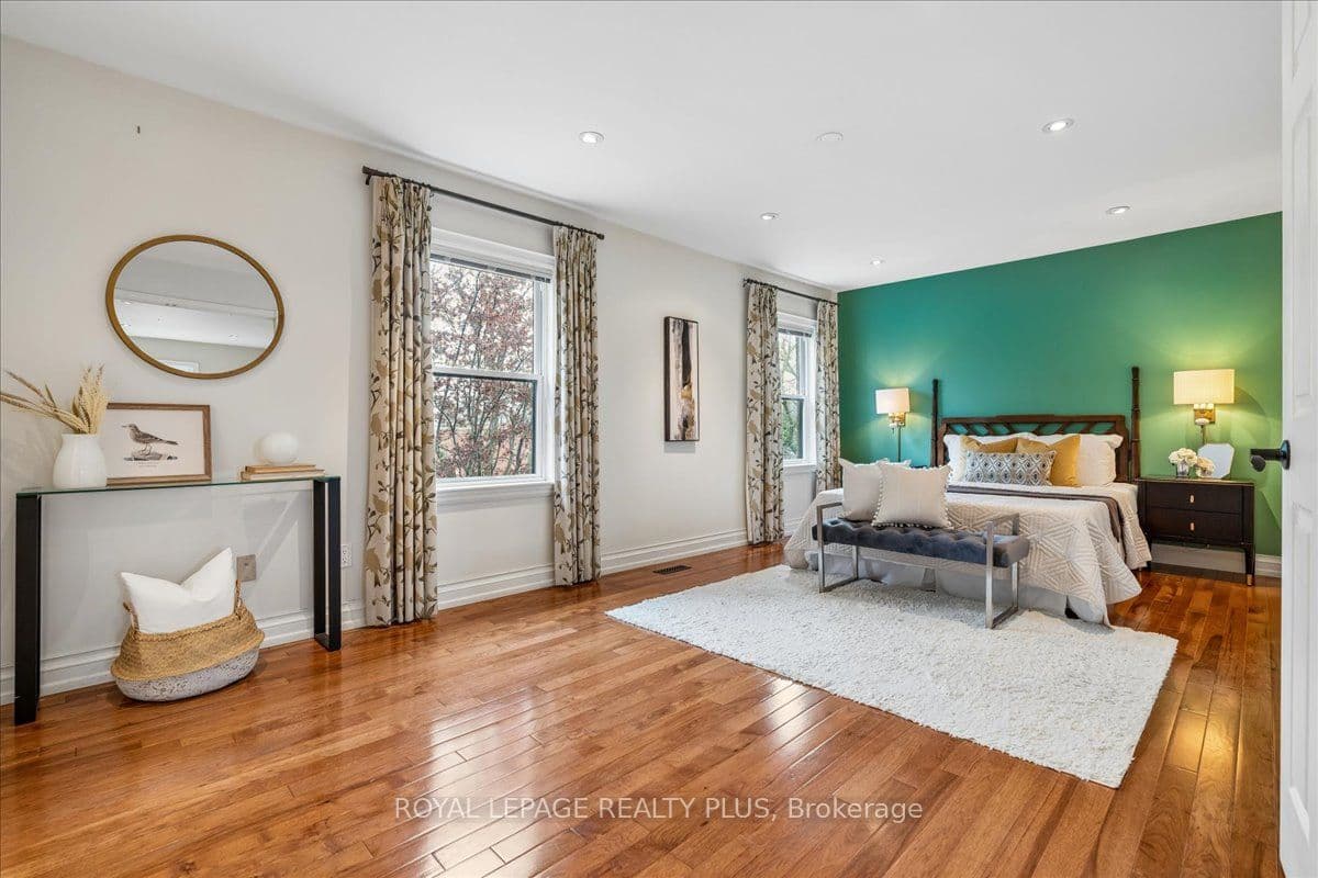 34 THEOBALDS Circle — photo 24