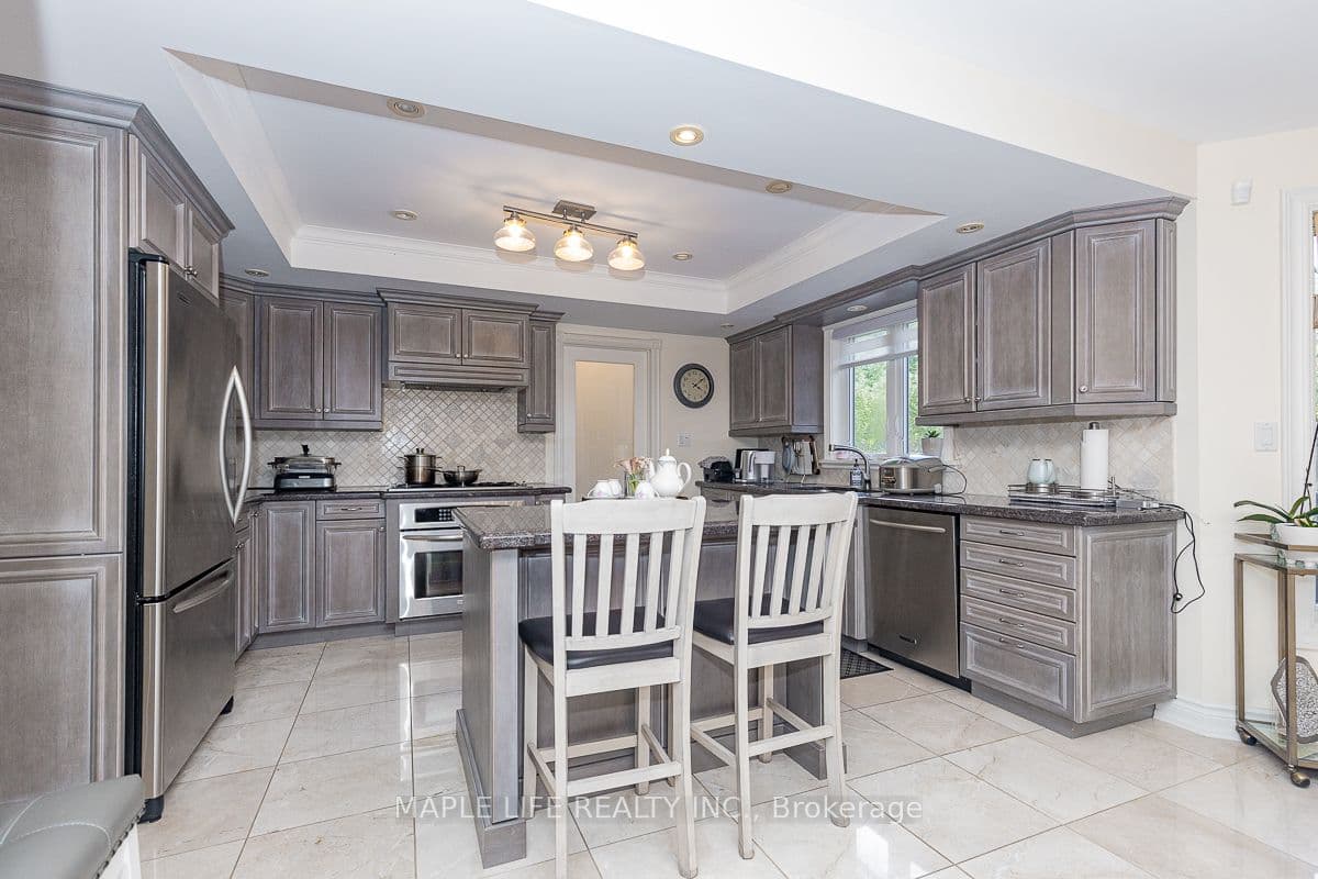 1 Elderwood Drive — photo 8