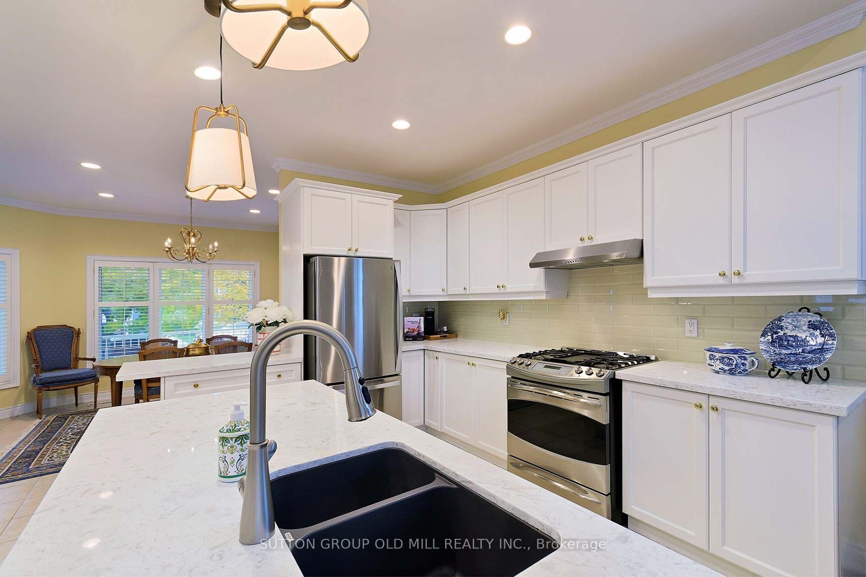 128 Carmela Avenue — photo 11