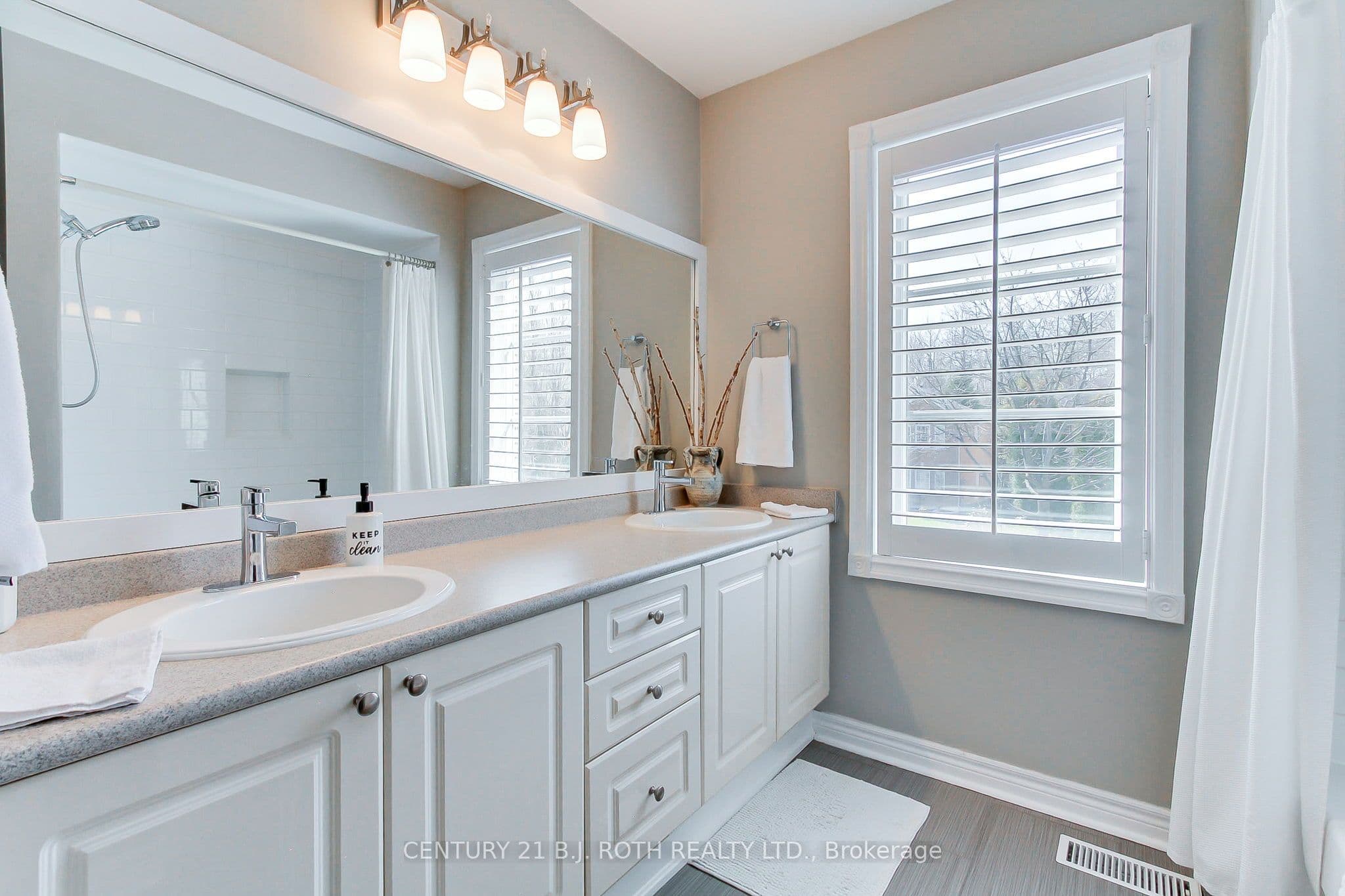 32 Timber Valley Avenue — photo 34