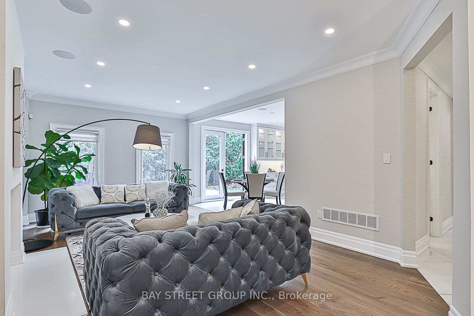 11 Gatcombe Circle — photo 11