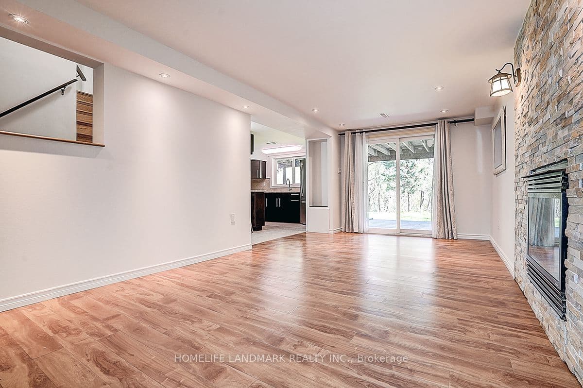 20 Lippincott Court — photo 42